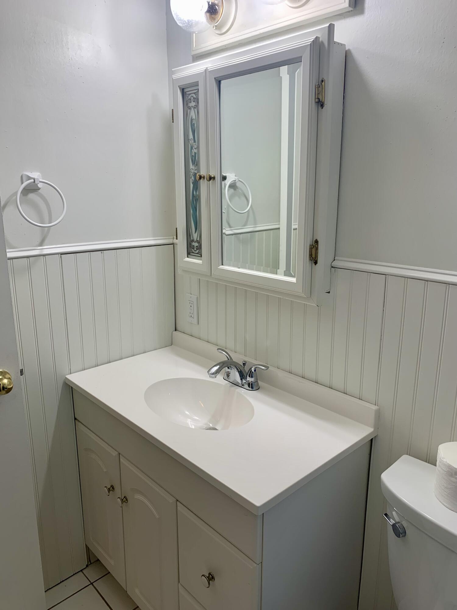 706 Periwinkle Circle