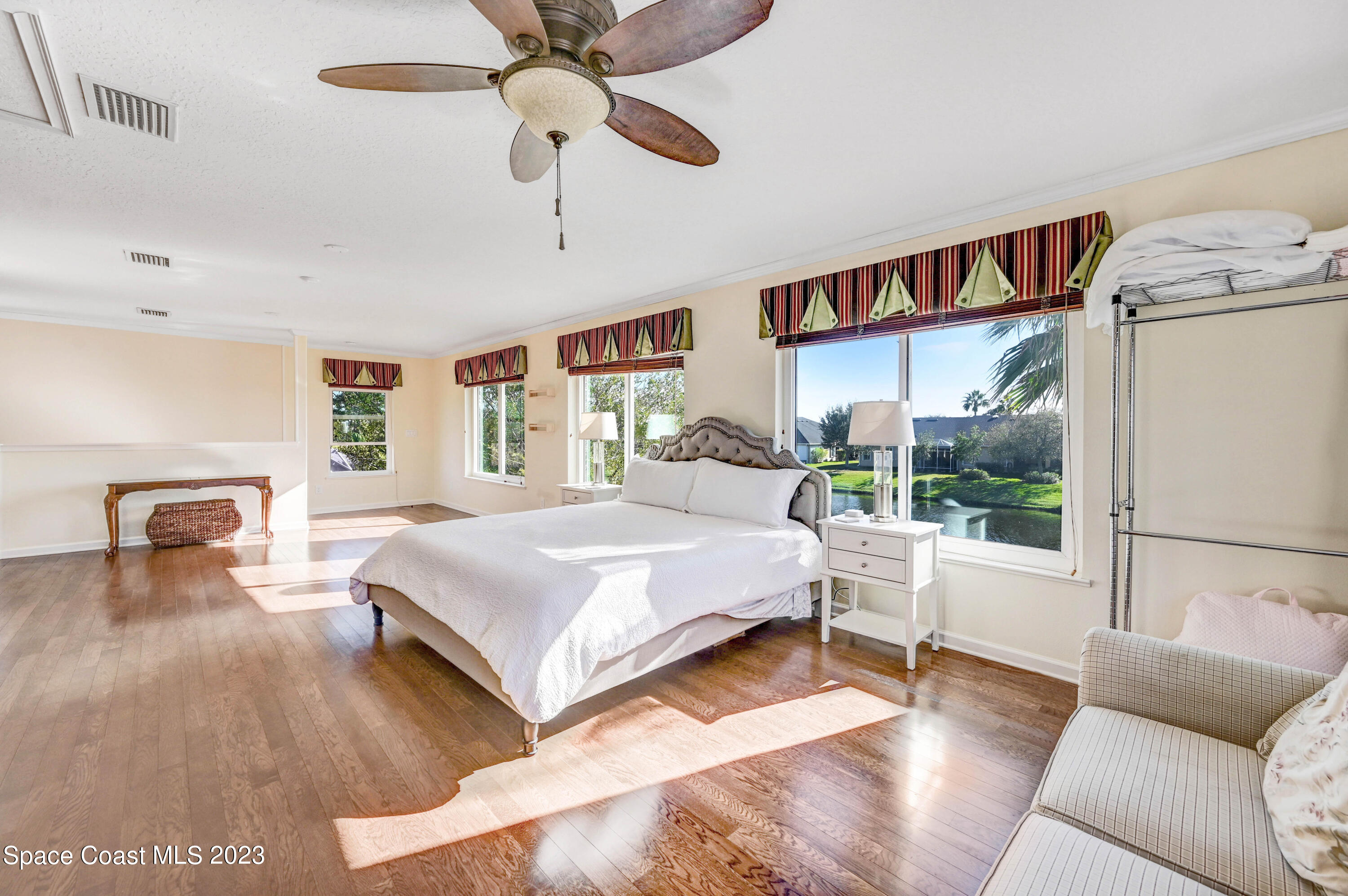 3313 Carambola Circle
