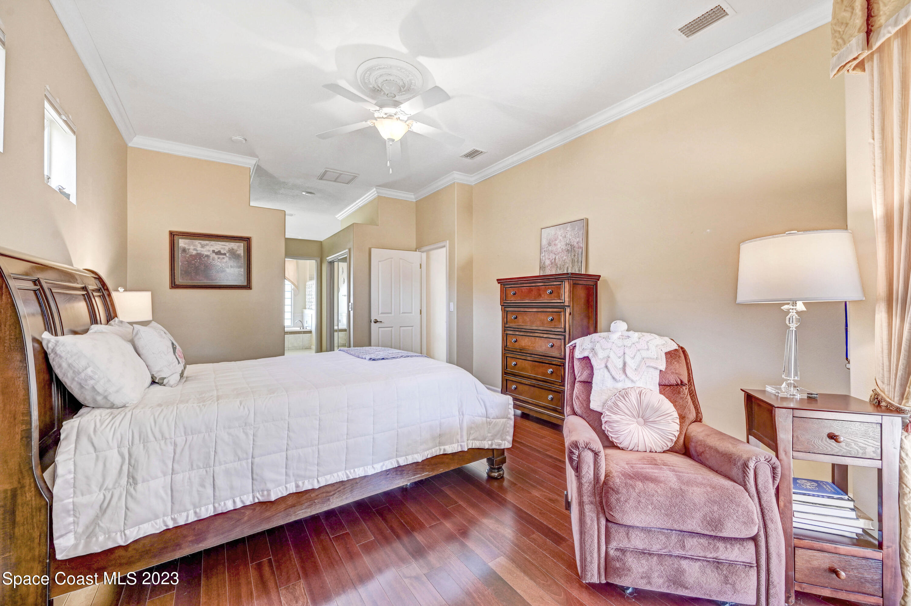 3313 Carambola Circle