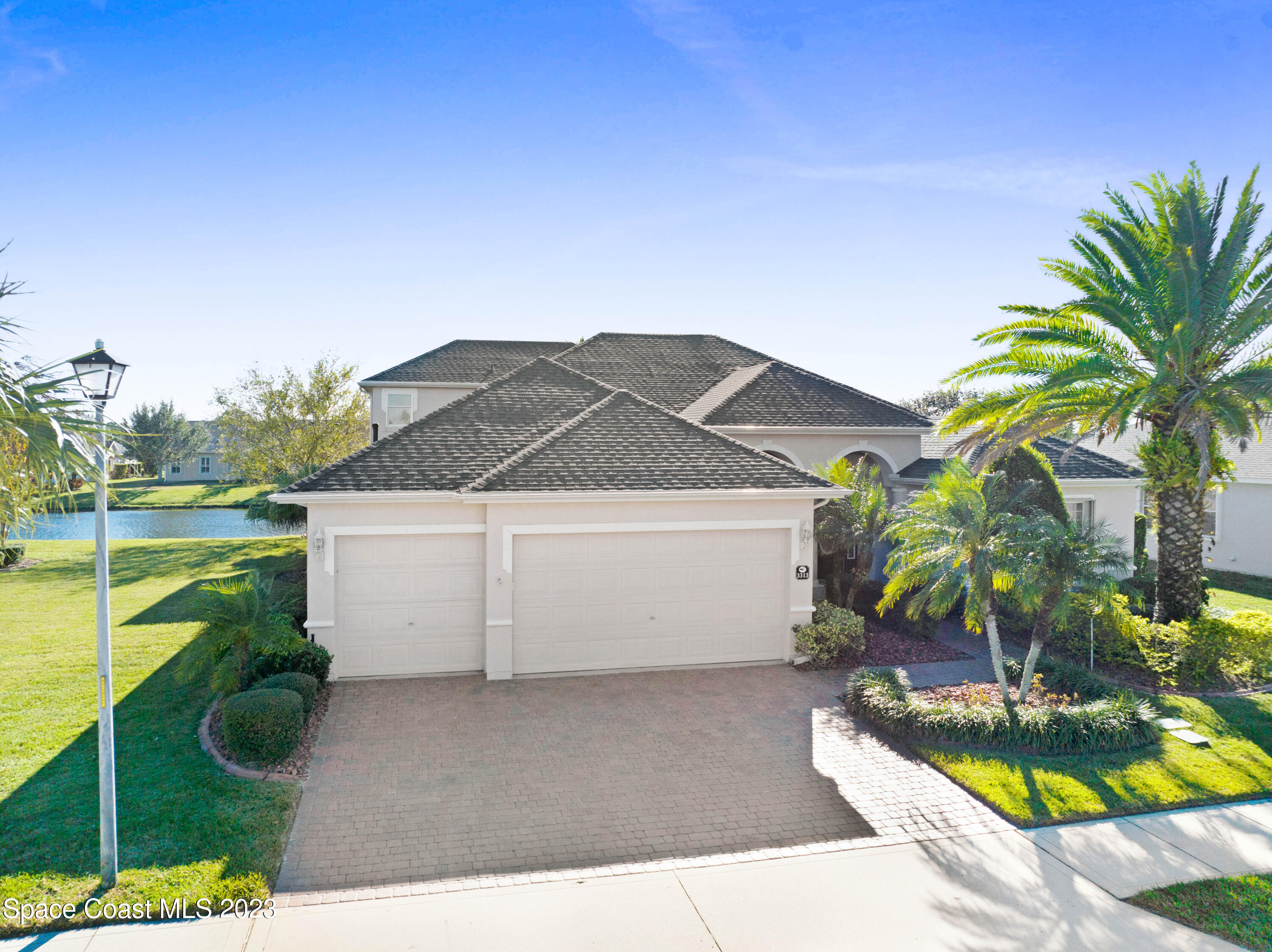 3313 Carambola Circle