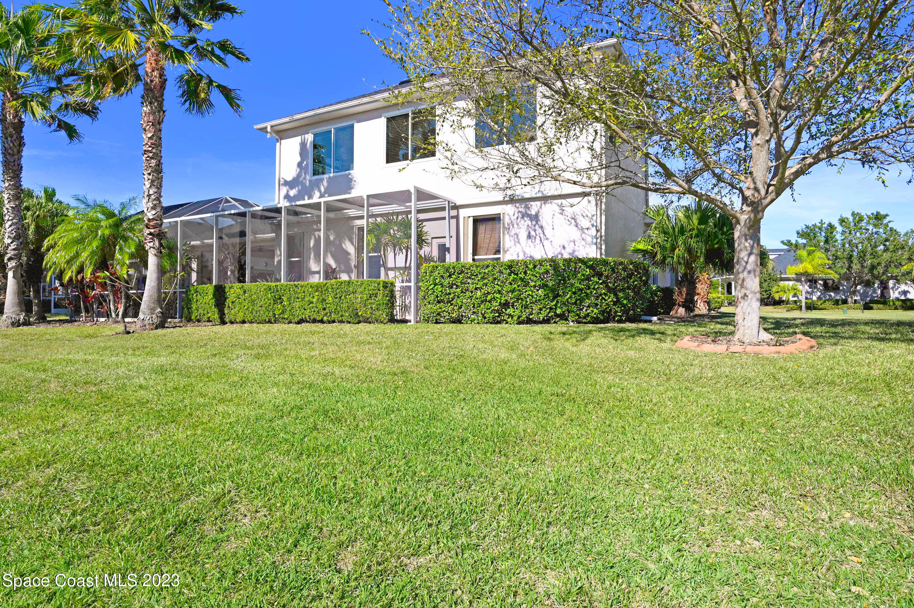 3313 Carambola Circle