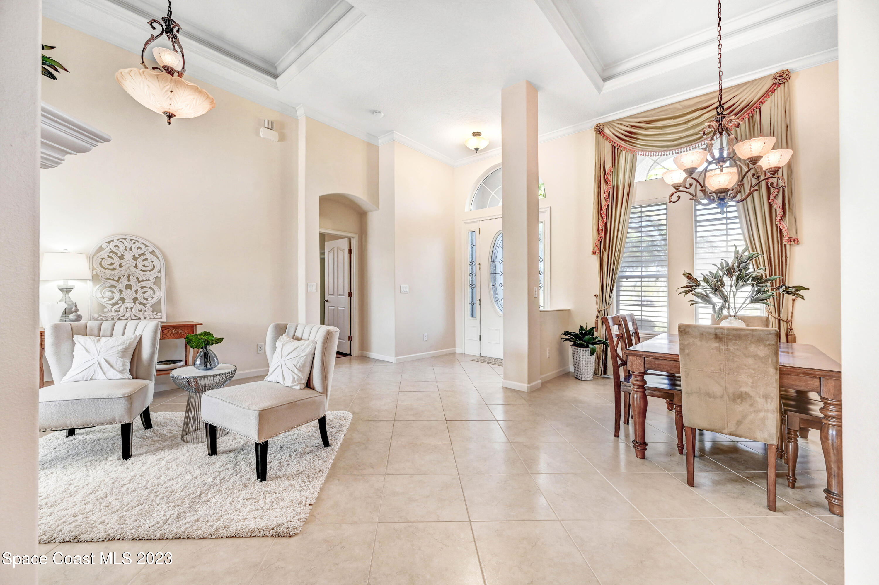 3313 Carambola Circle