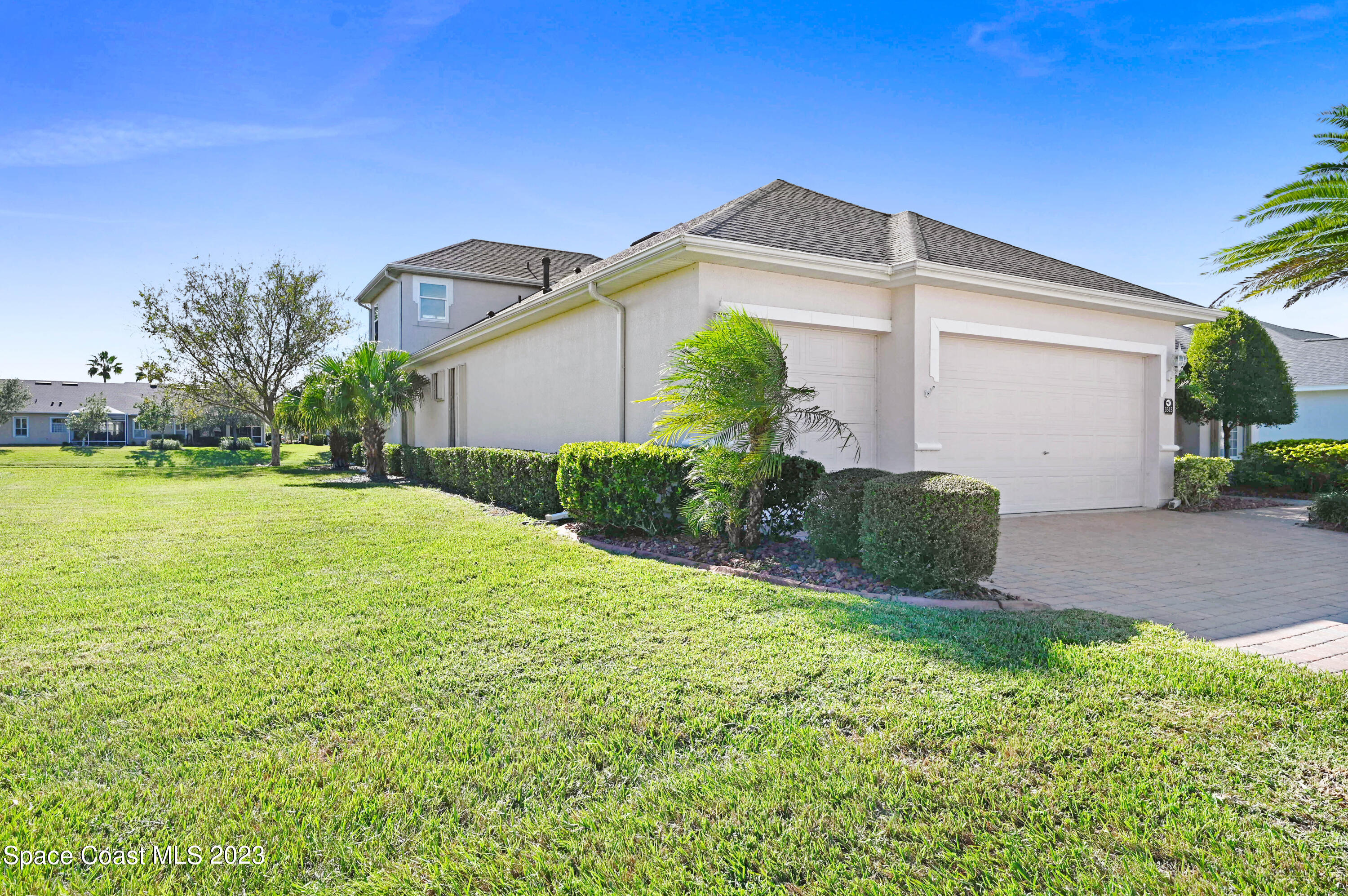 3313 Carambola Circle