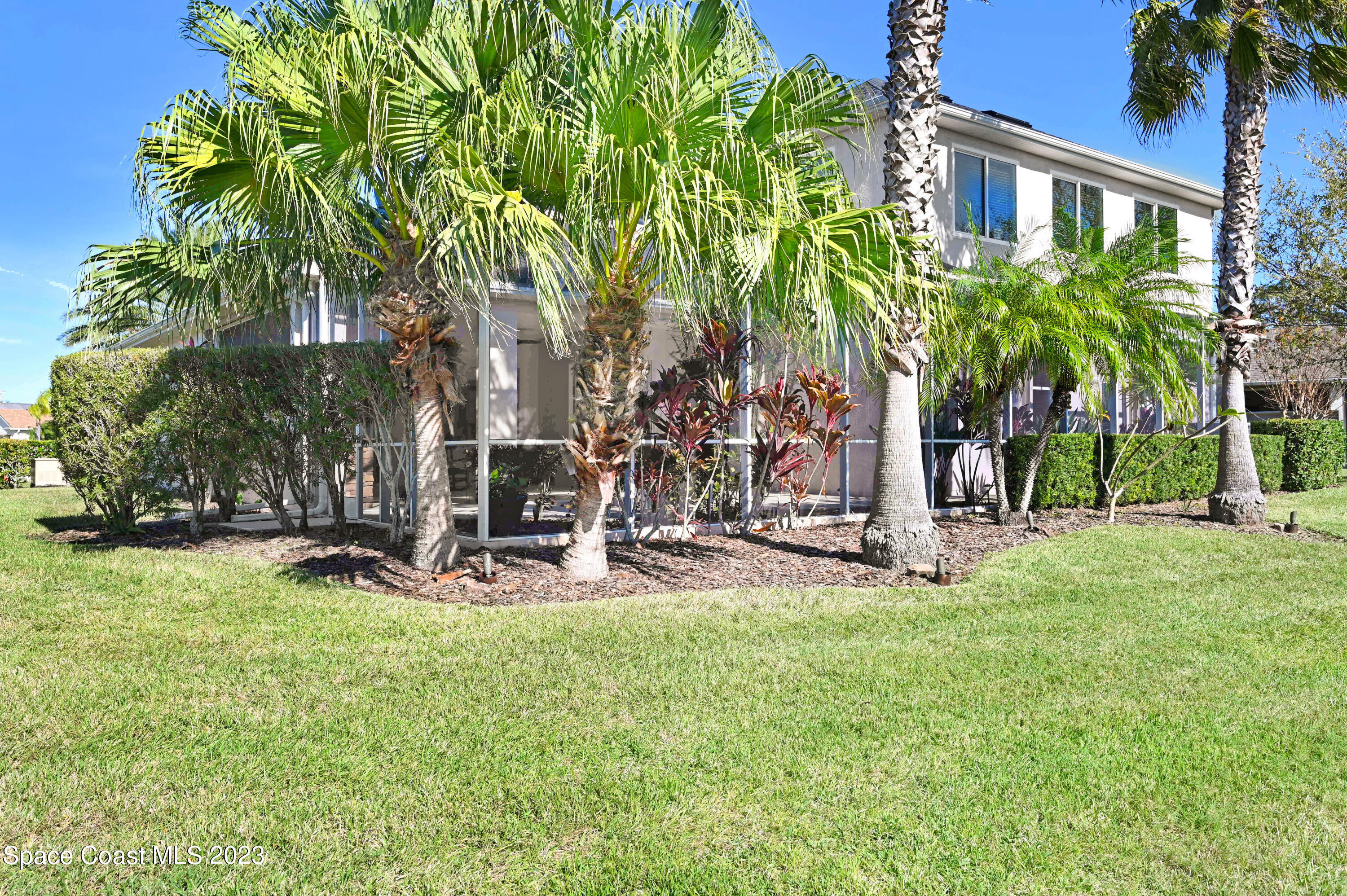 3313 Carambola Circle