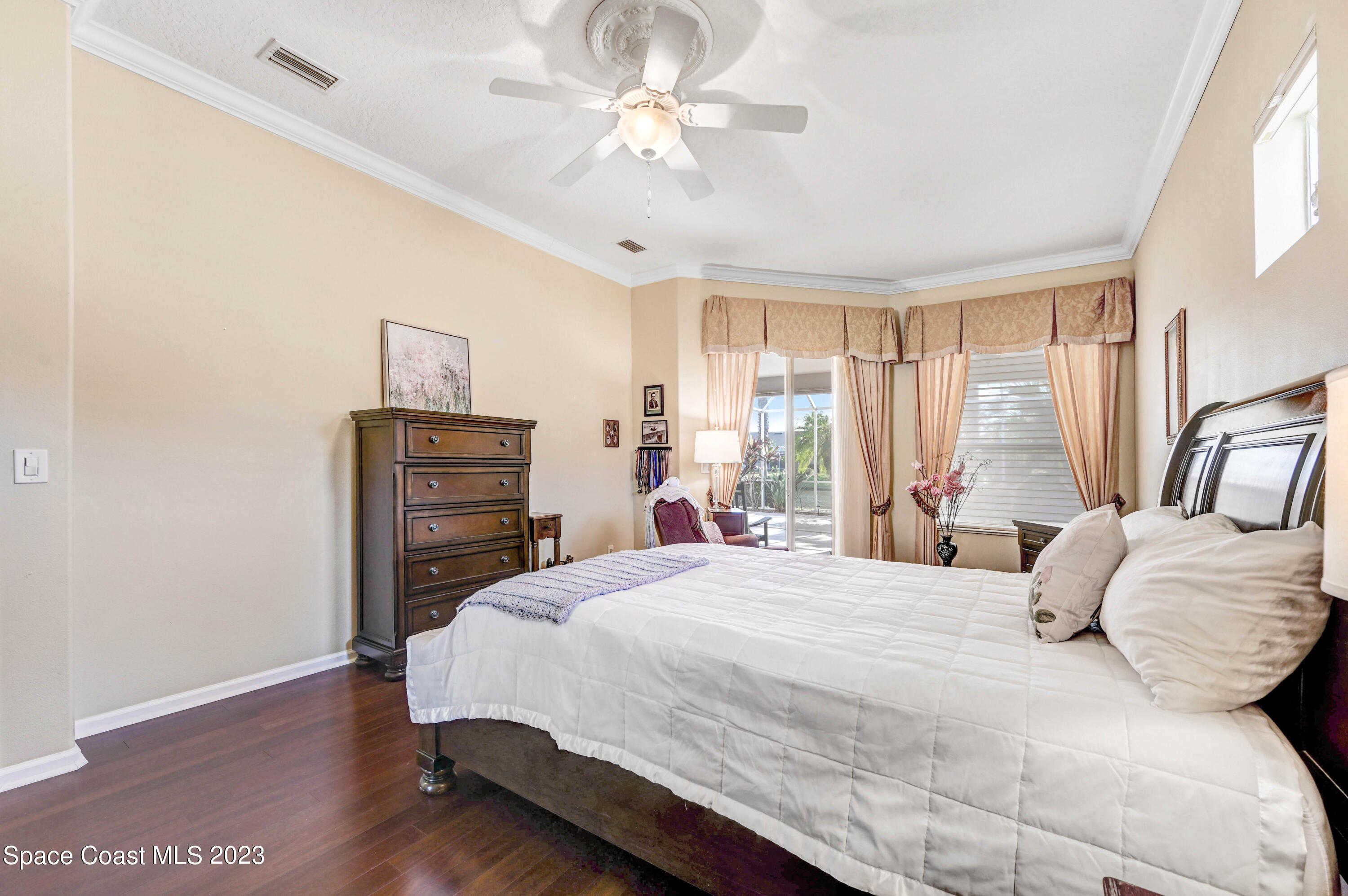 3313 Carambola Circle