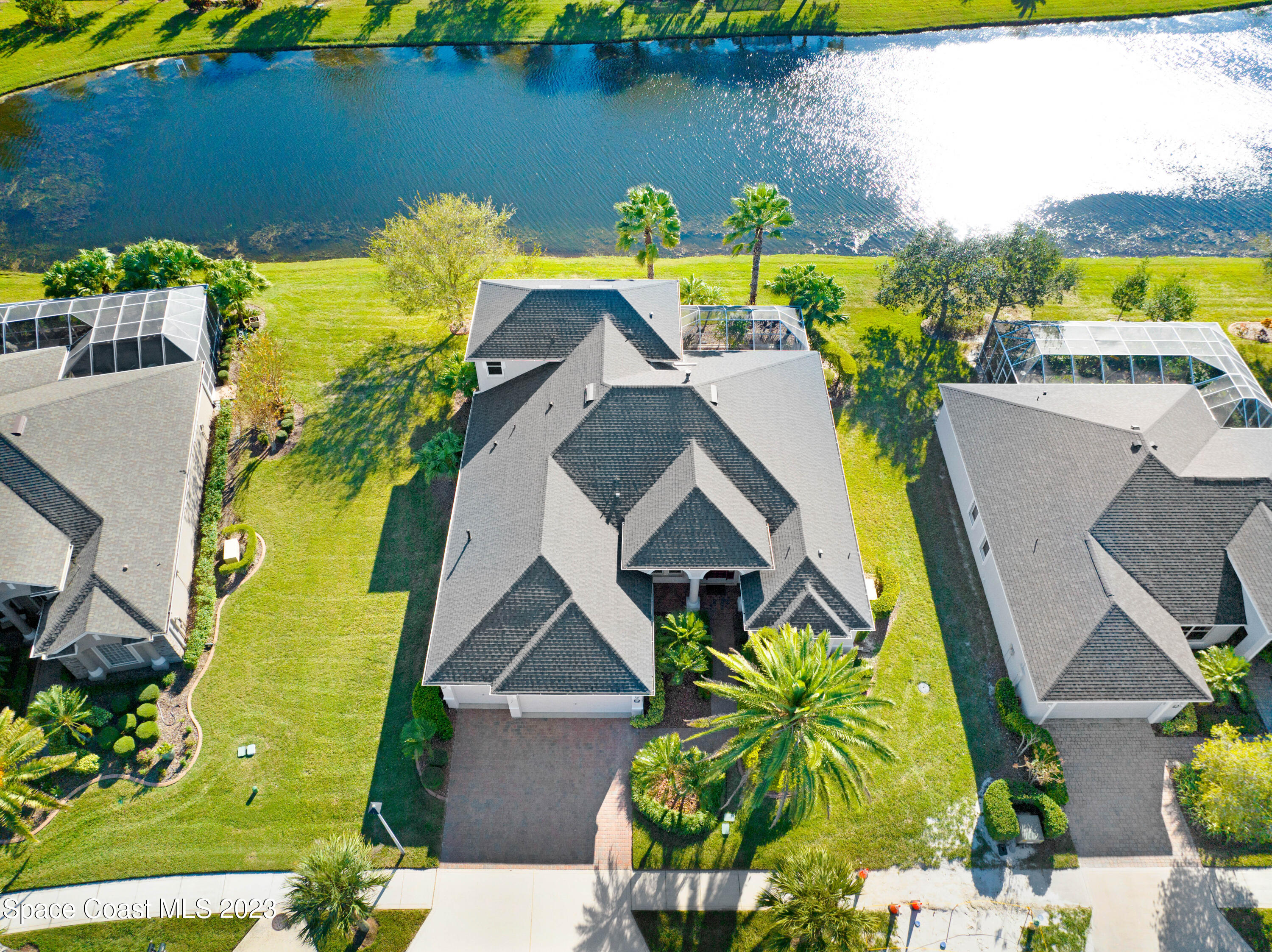 3313 Carambola Circle