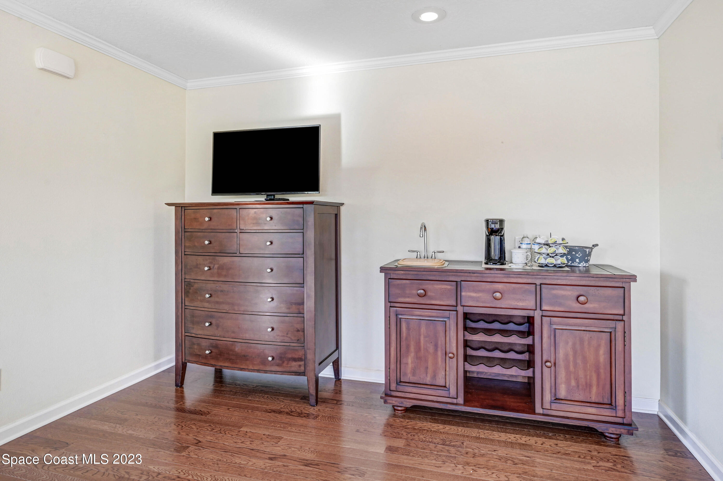 3313 Carambola Circle