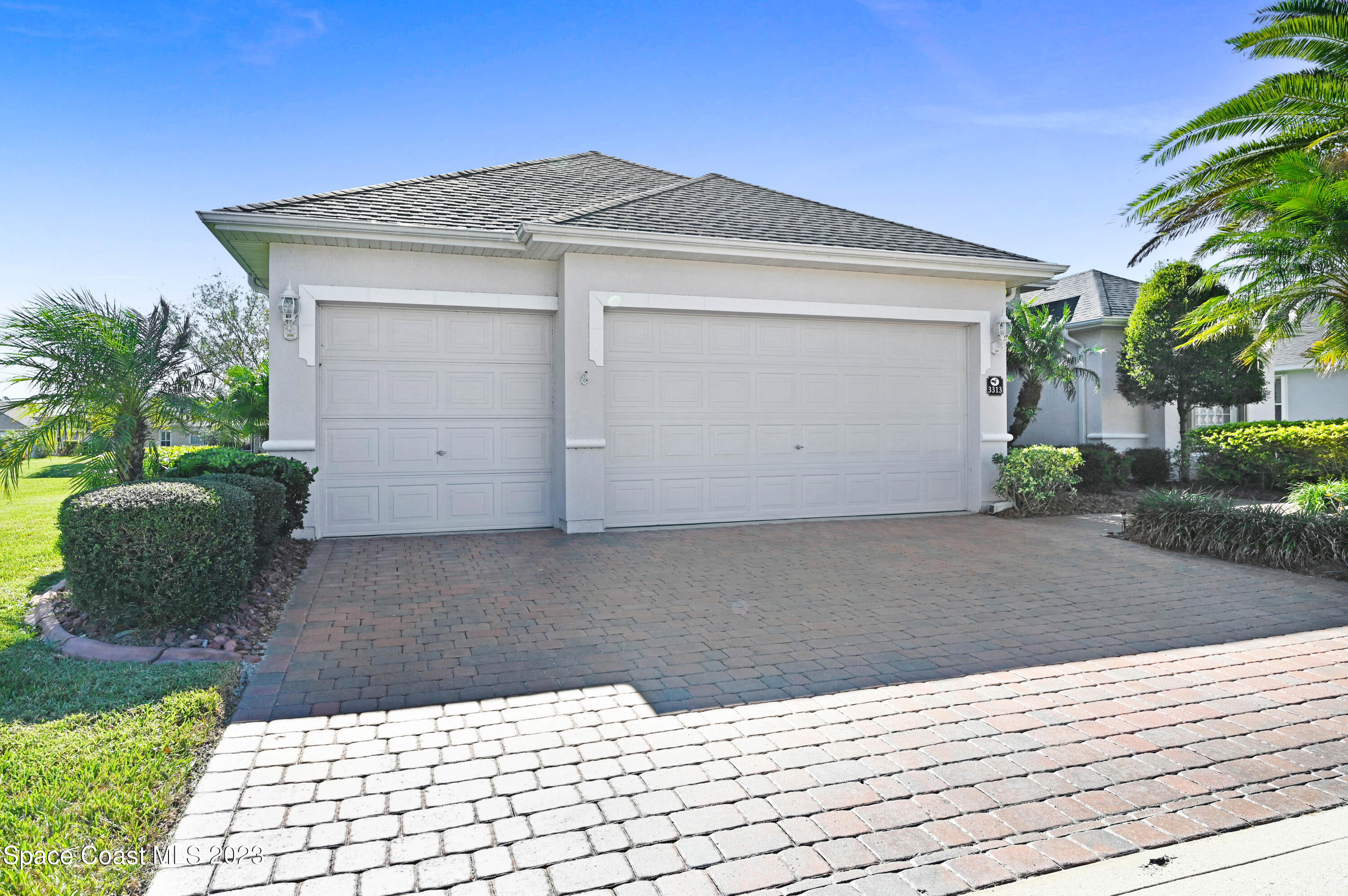 3313 Carambola Circle