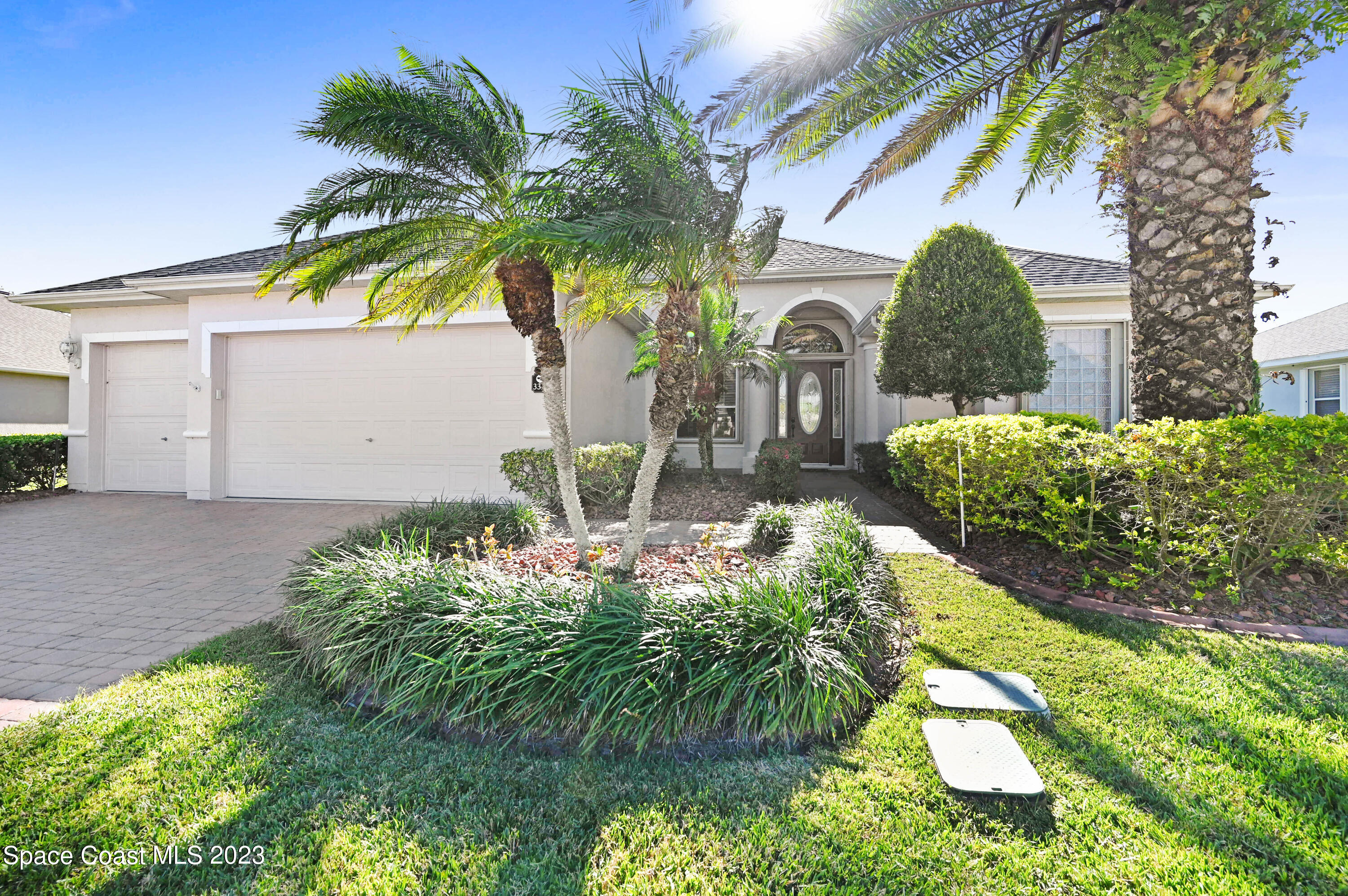 3313 Carambola Circle