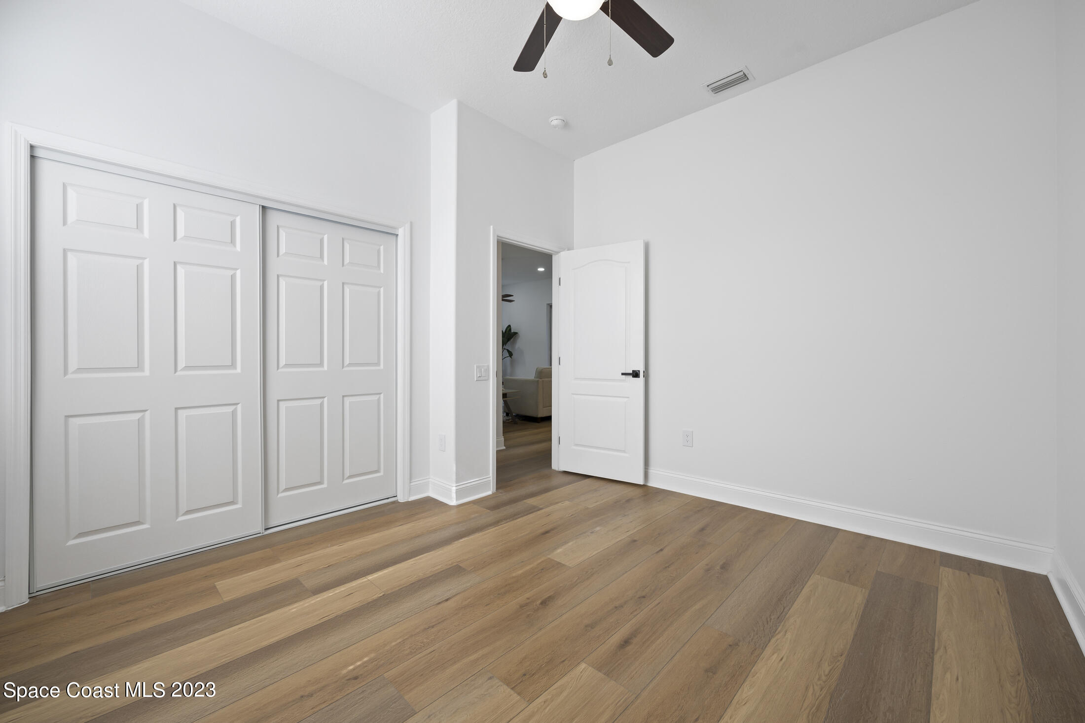 4117 Las Cruces Way