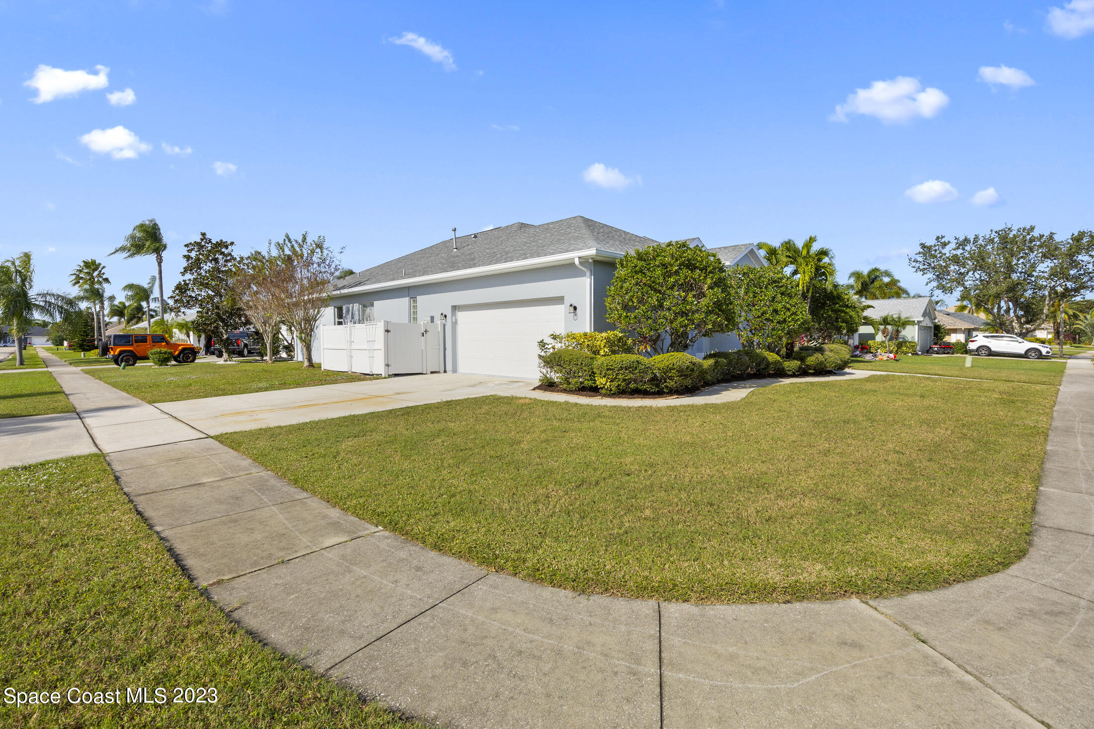 4117 Las Cruces Way