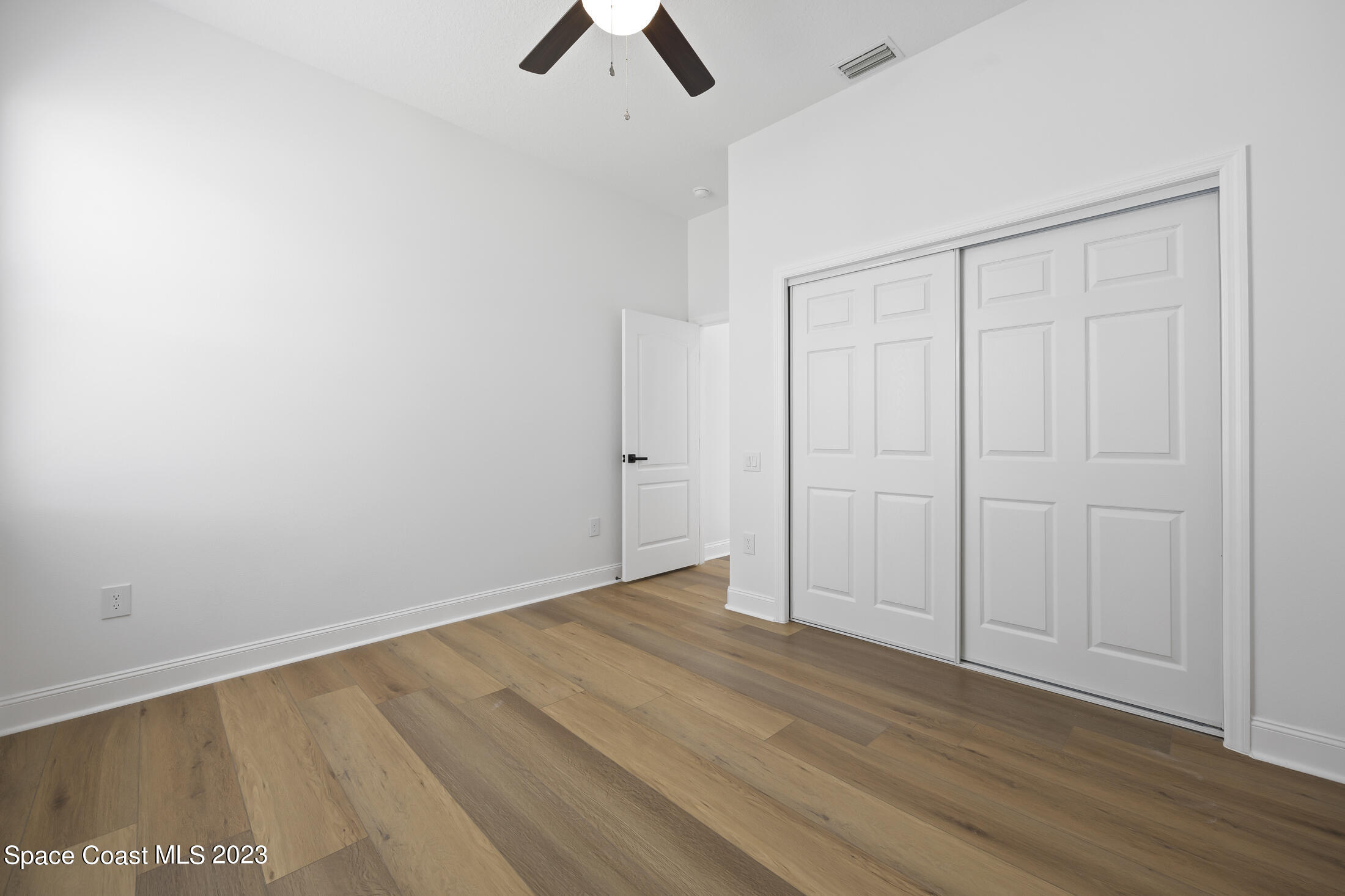 4117 Las Cruces Way