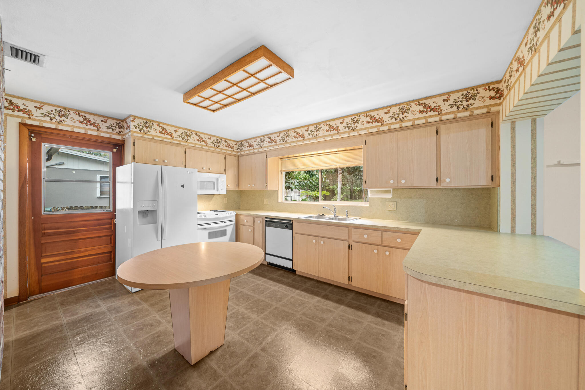 341 N Laila Drive