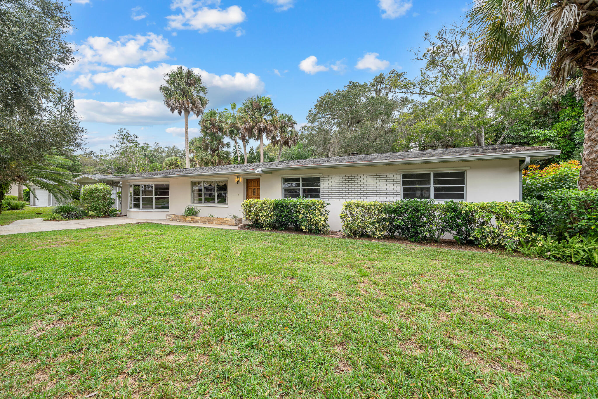341 N Laila Drive