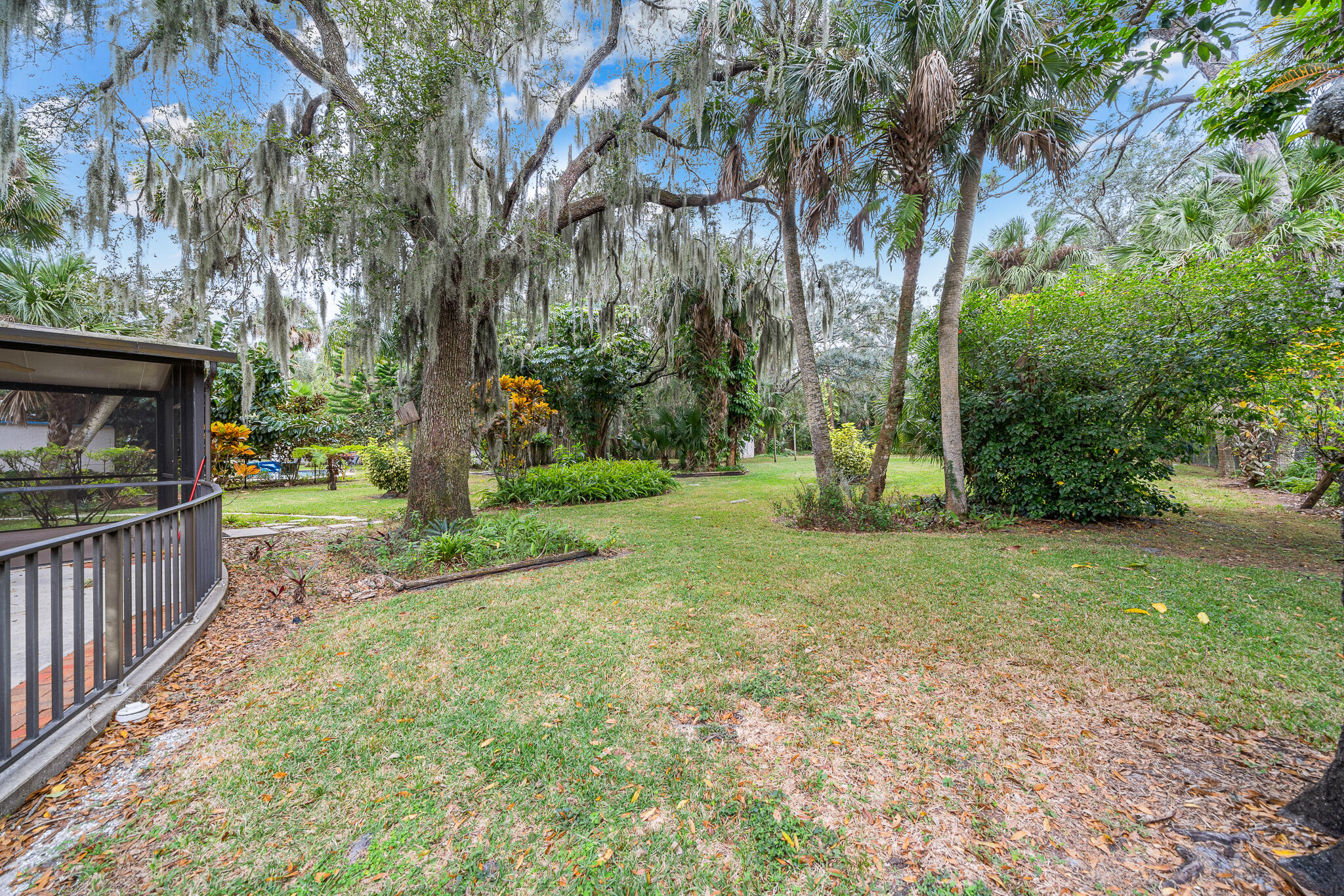341 N Laila Drive