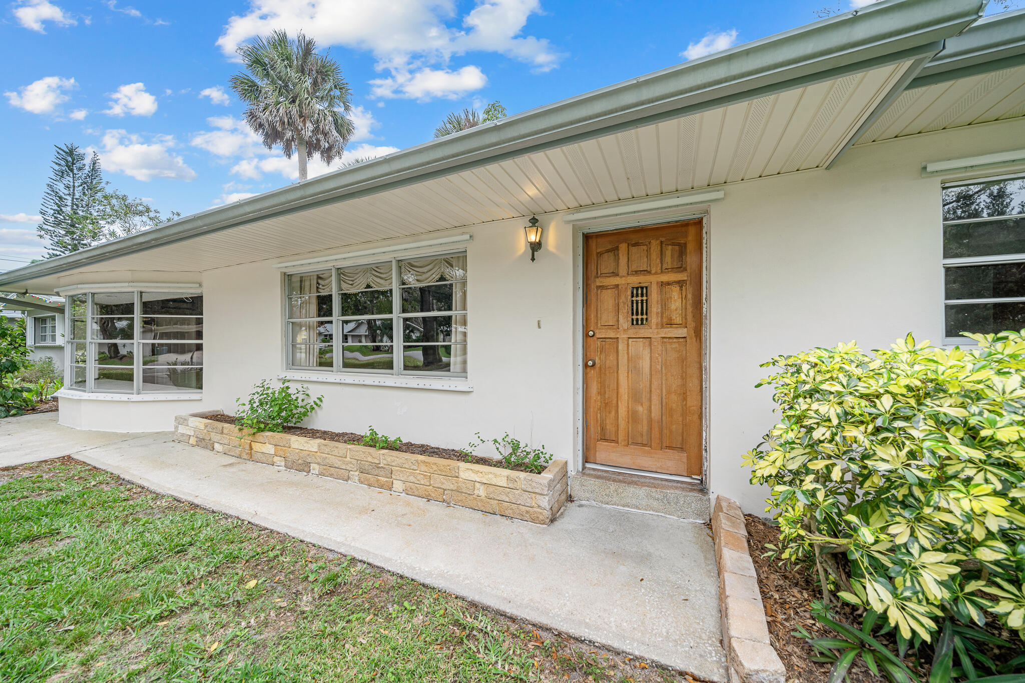 341 N Laila Drive