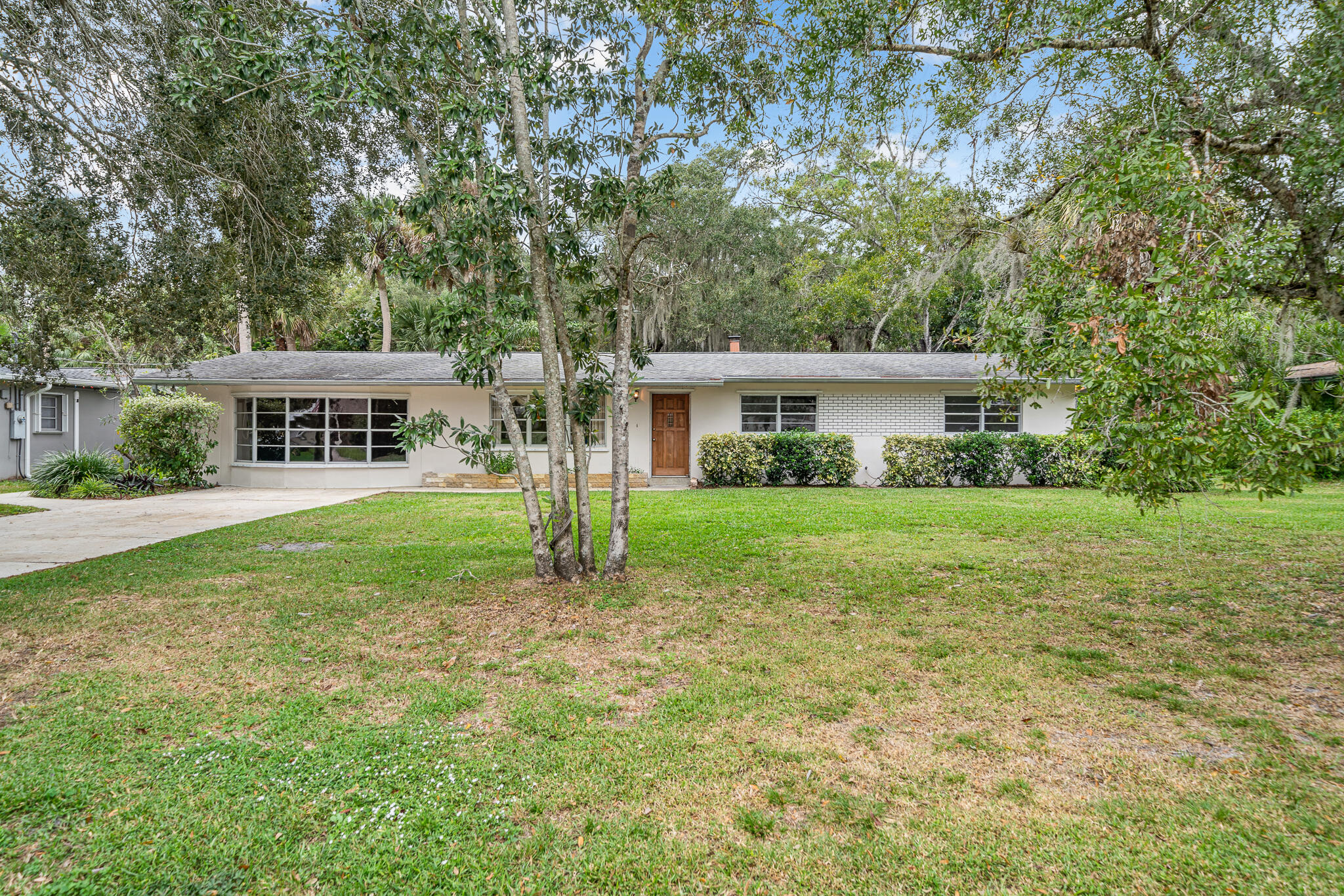 341 N Laila Drive
