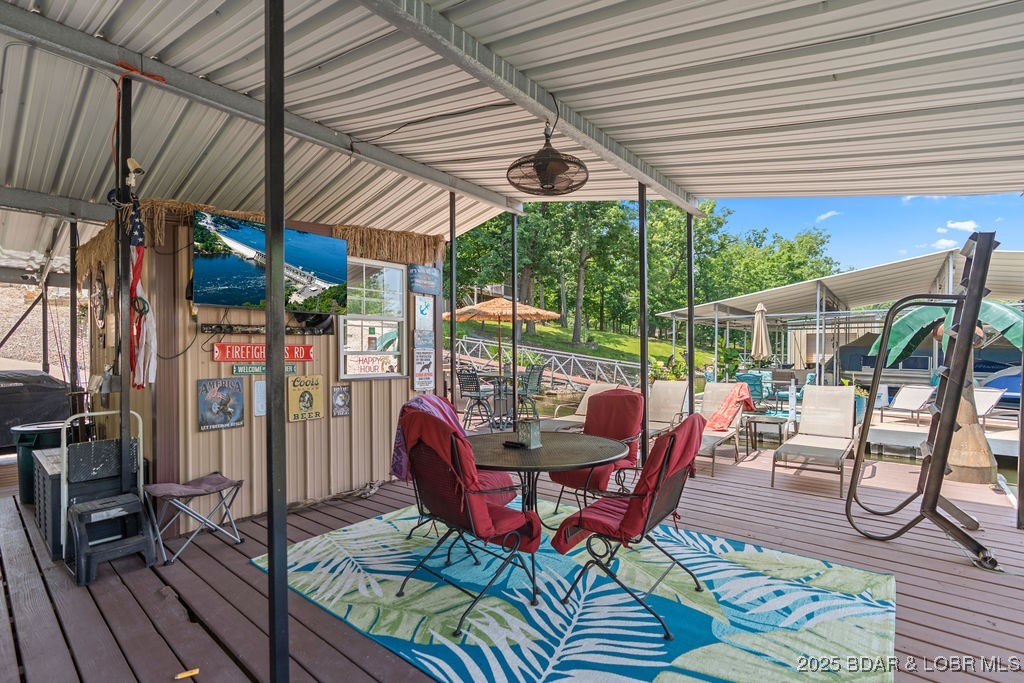 33367 Emerald Road