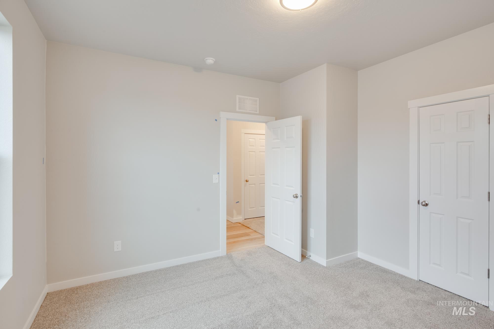 2991 N Bowknot Lake Ave.