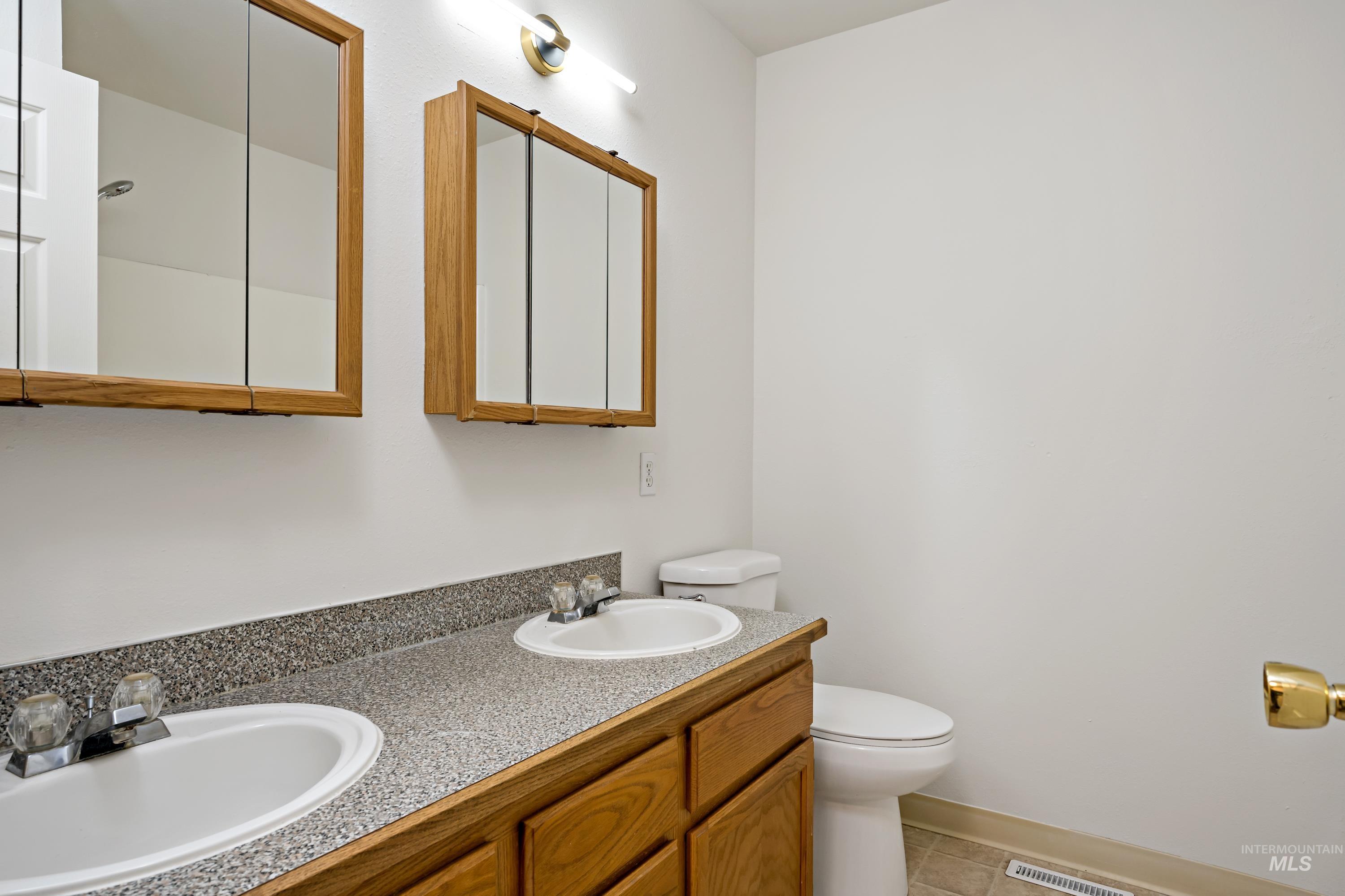 2455 S Sea Pines Place