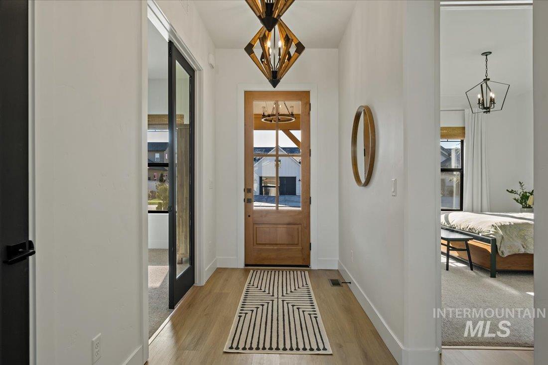 8440 W Sparks Lake Dr