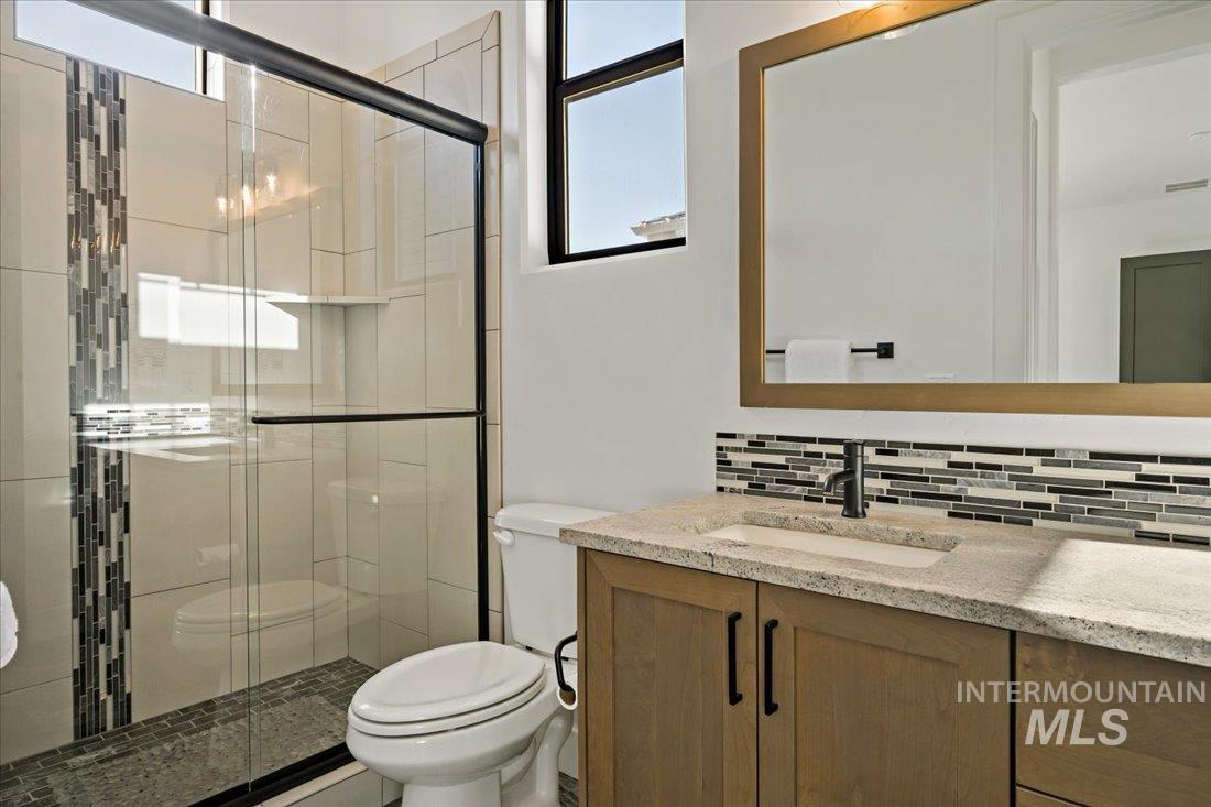 8440 W Sparks Lake Dr