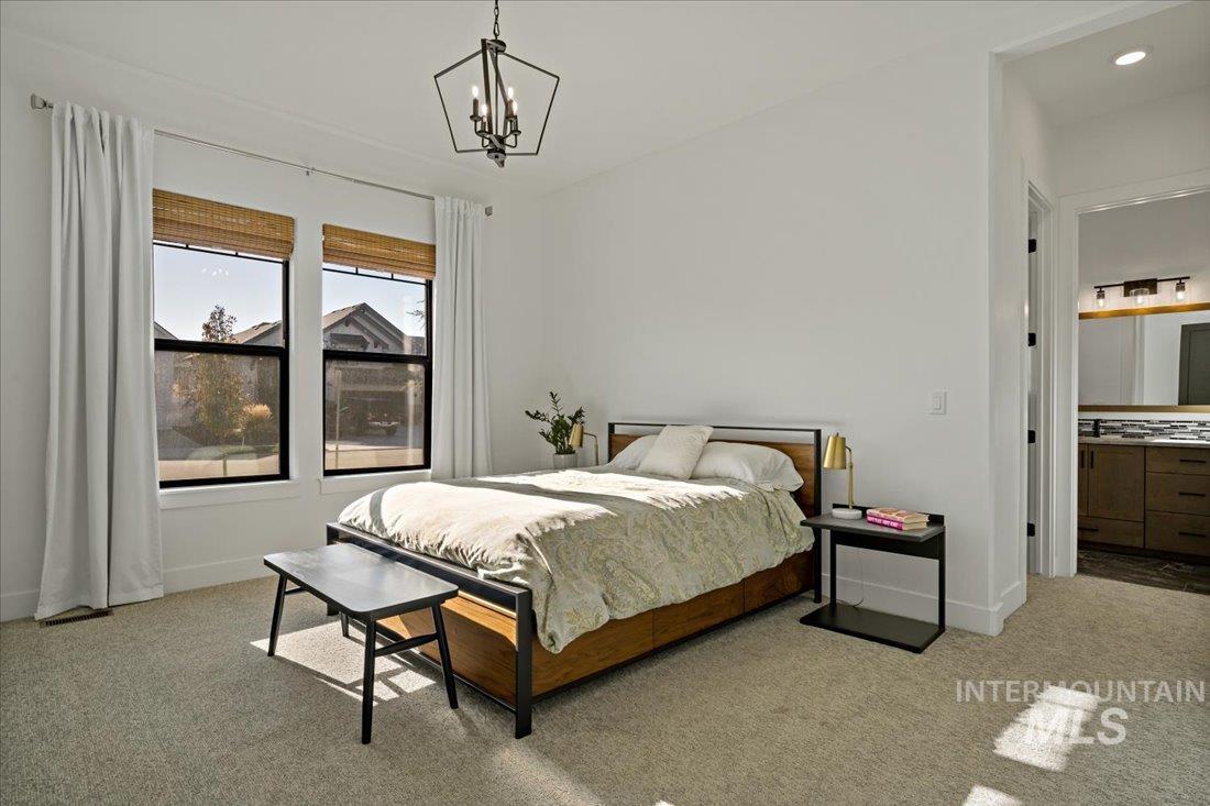 8440 W Sparks Lake Dr