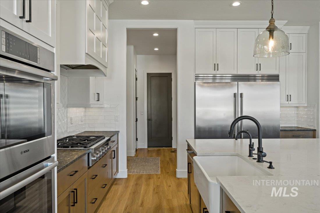 8440 W Sparks Lake Dr