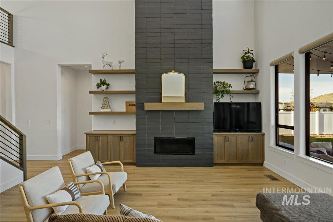 8440 W Sparks Lake Dr