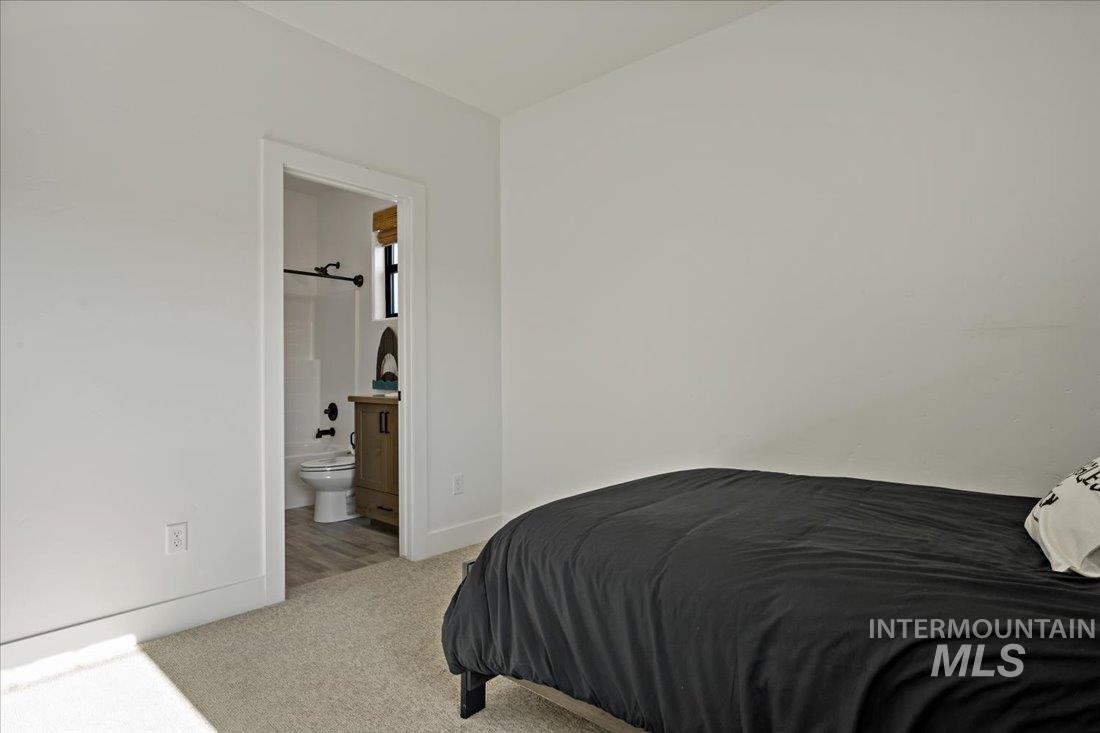 8440 W Sparks Lake Dr