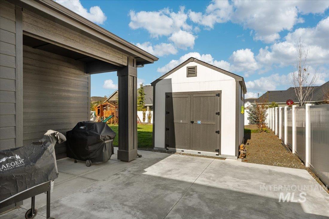 8440 W Sparks Lake Dr