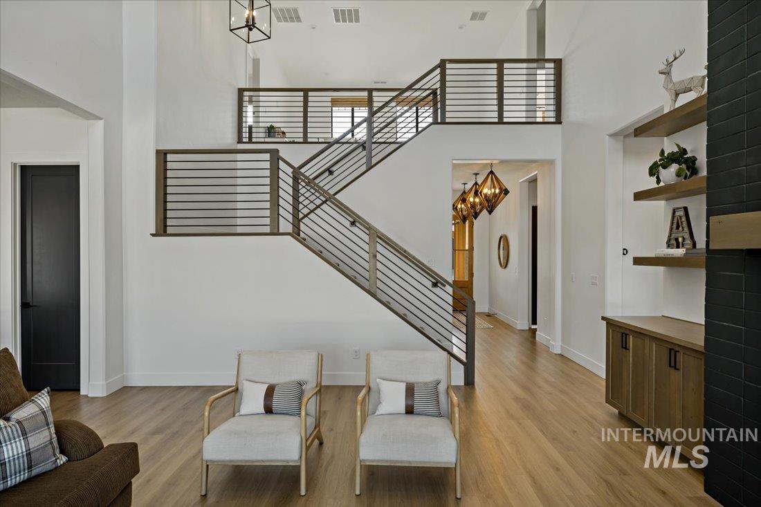 8440 W Sparks Lake Dr