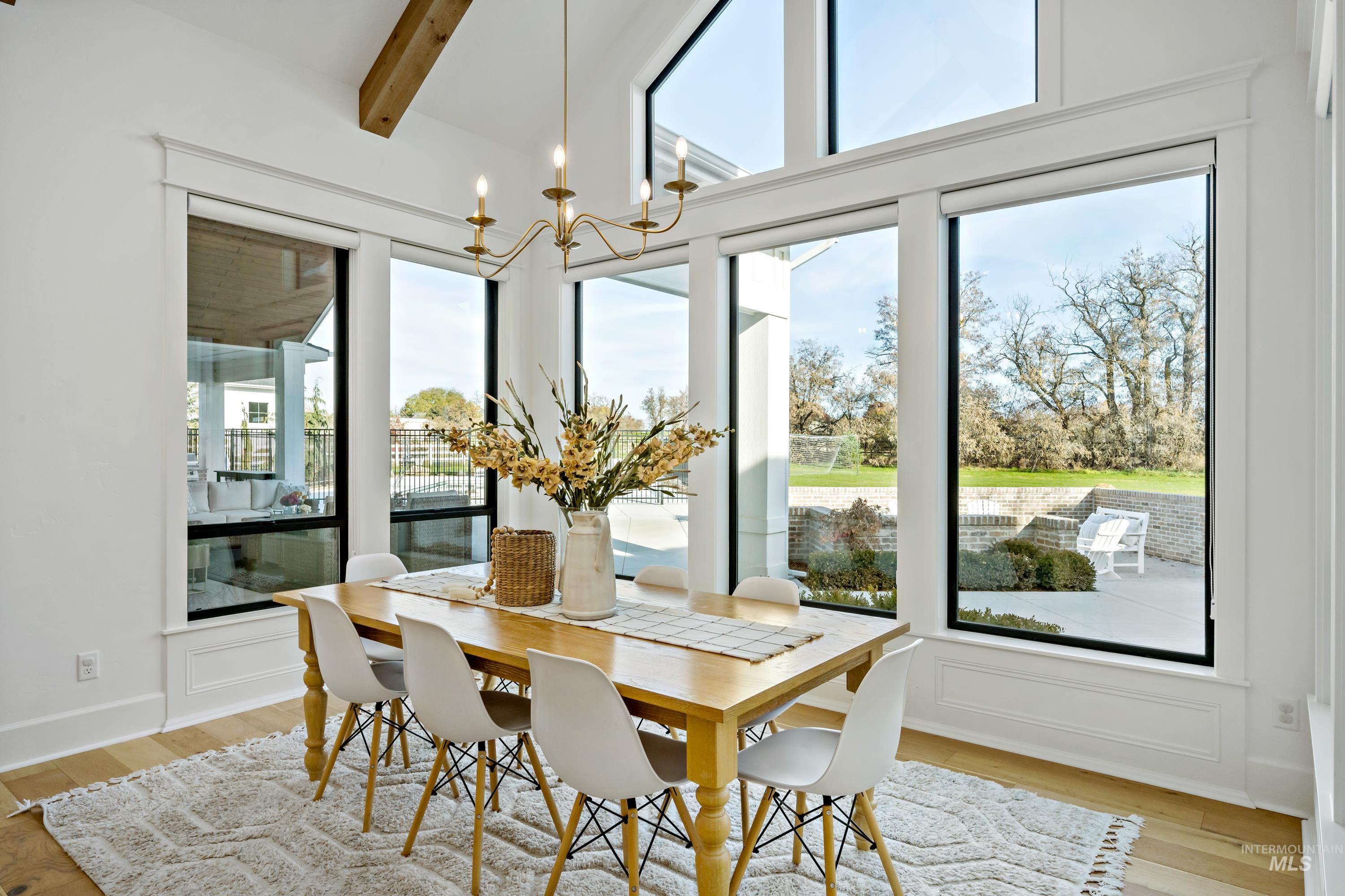 2288 N. Locksley Way