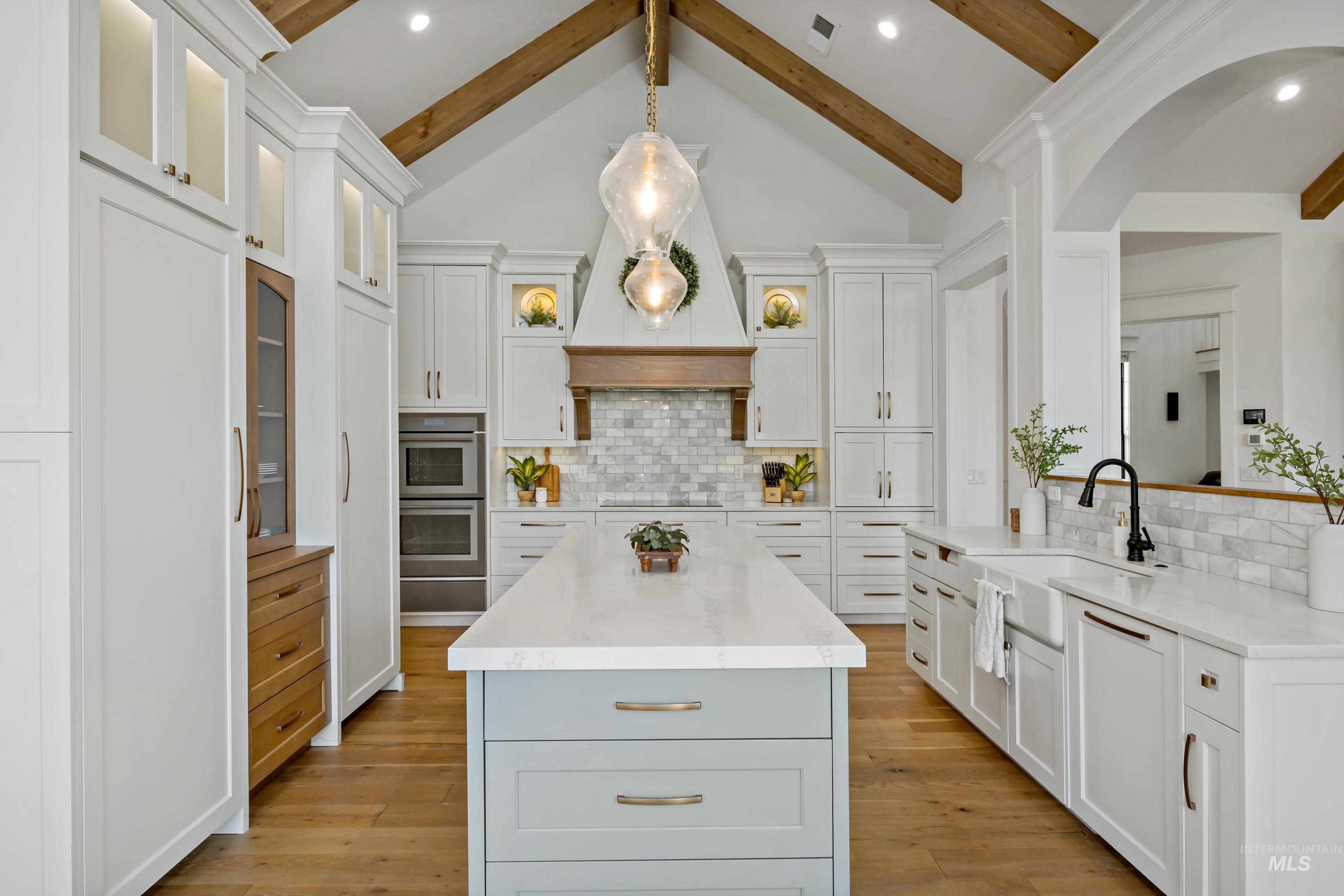 2288 N. Locksley Way