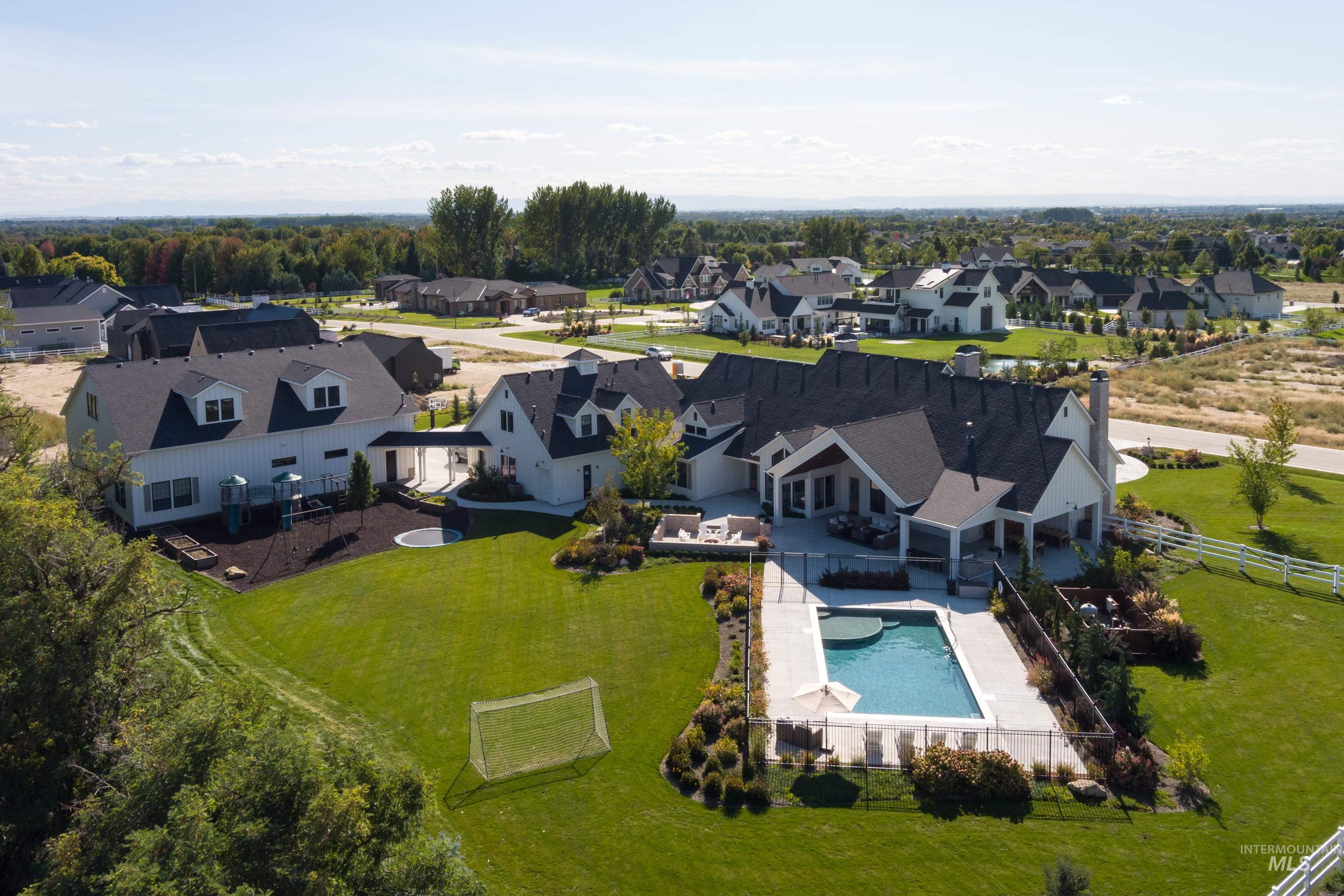 2288 N. Locksley Way