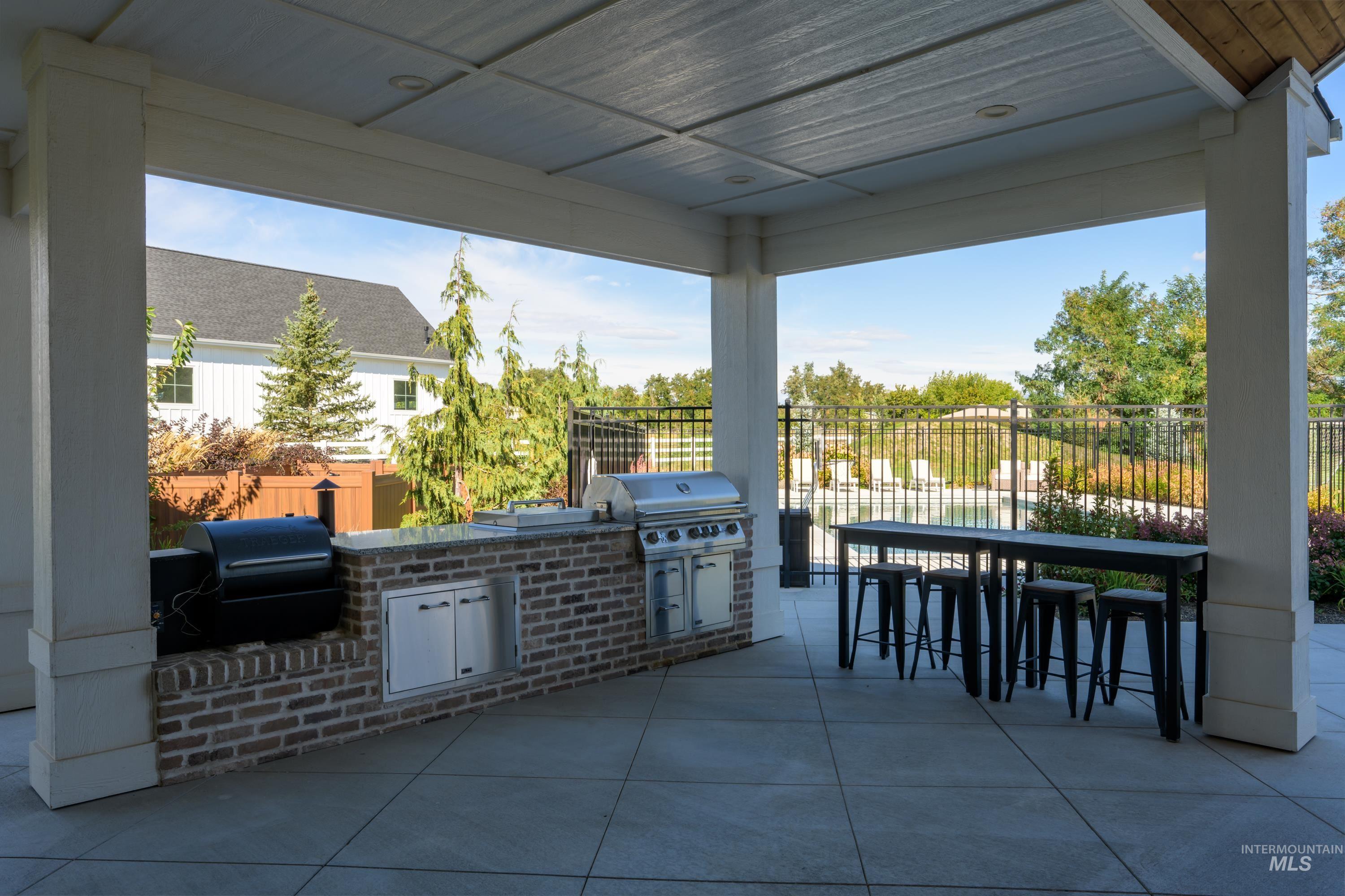 2288 N. Locksley Way