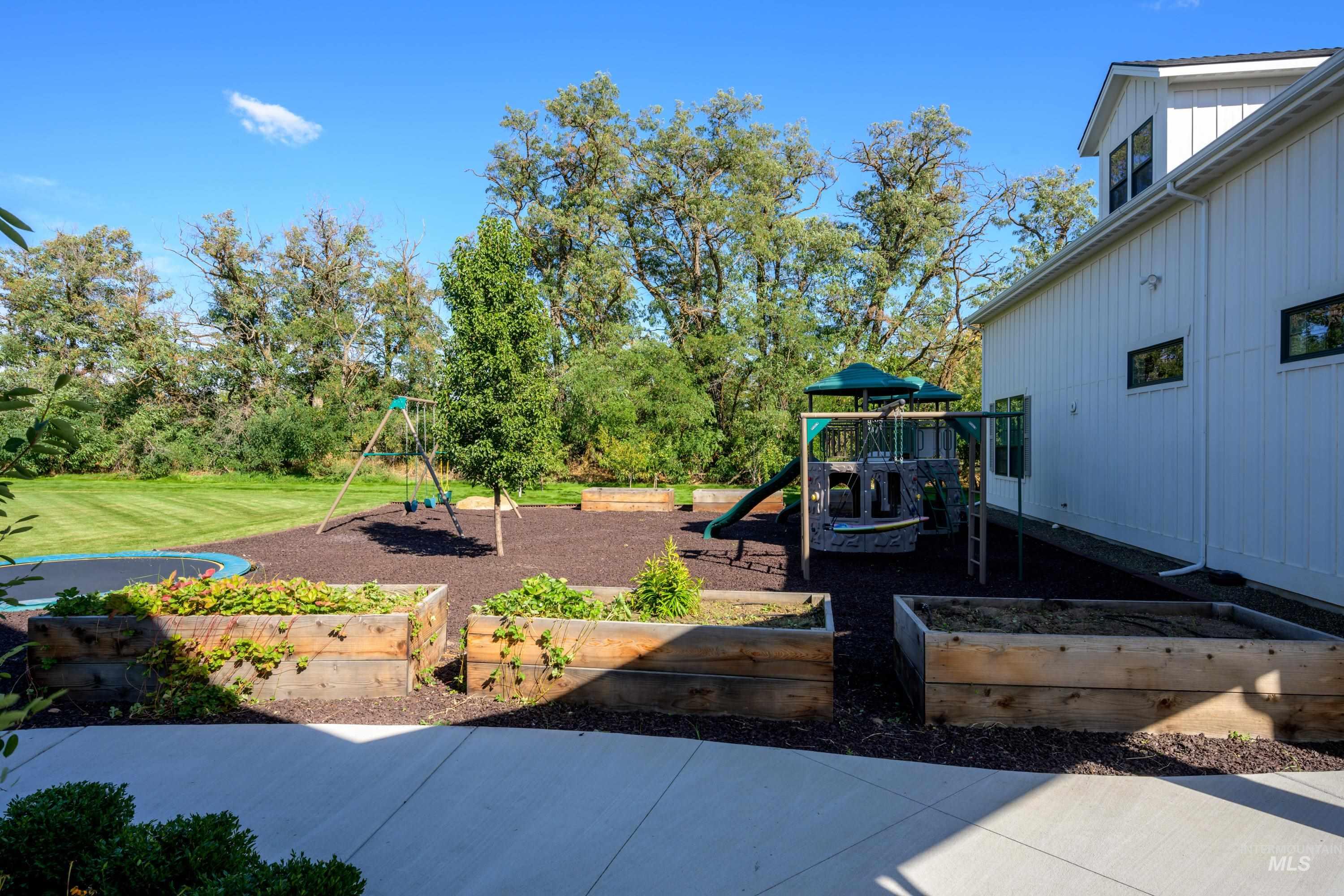 2288 N. Locksley Way