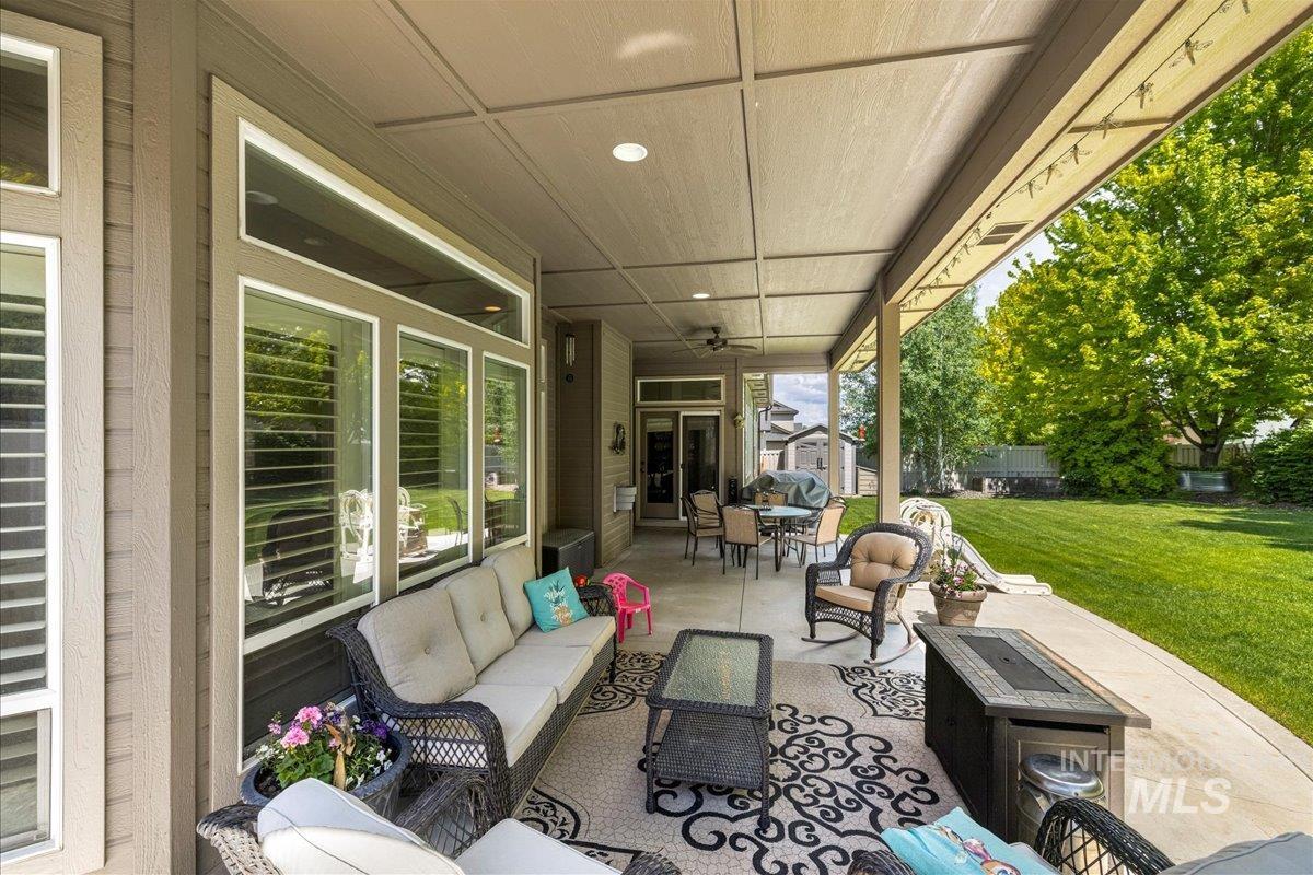 2850 S Garibaldi Ave