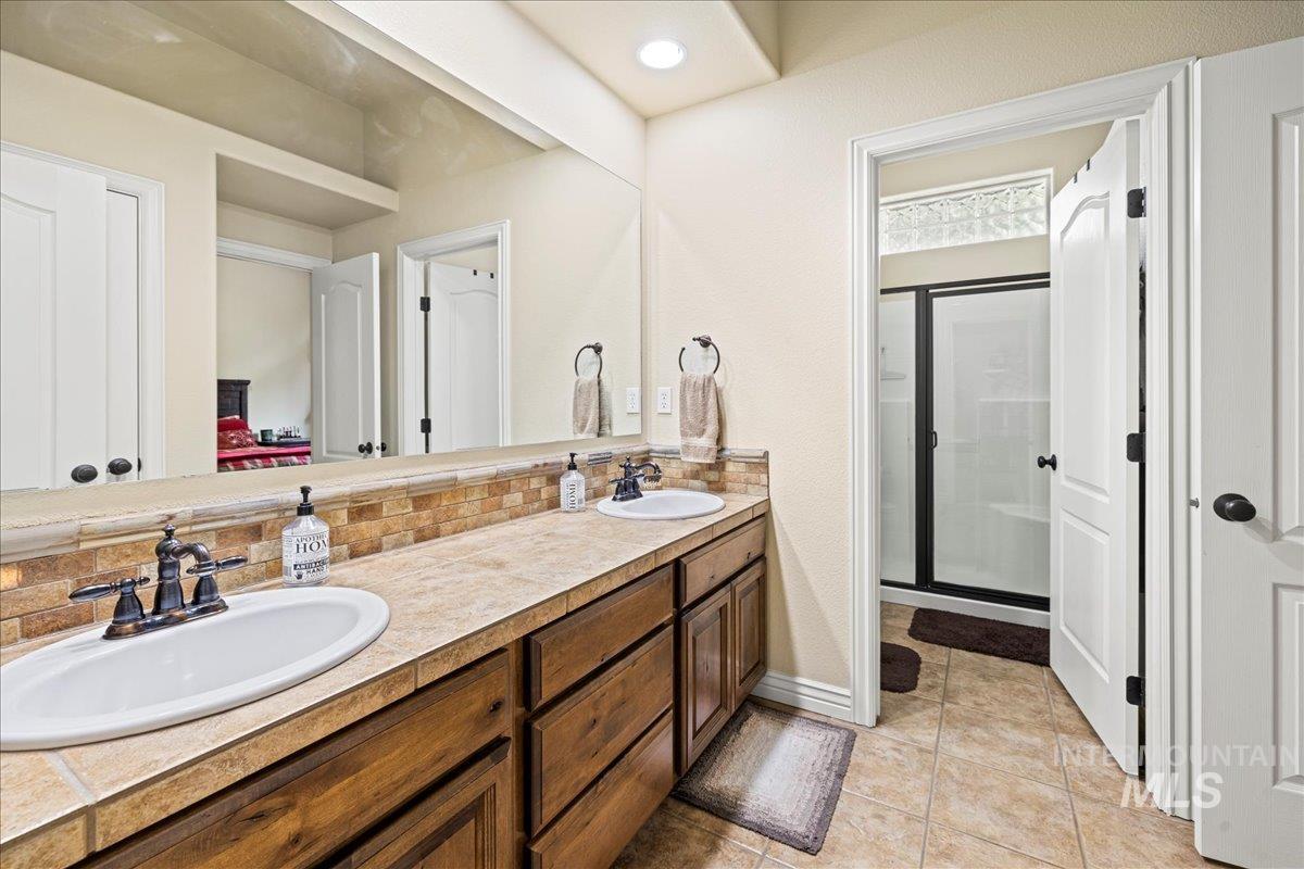 2850 S Garibaldi Ave