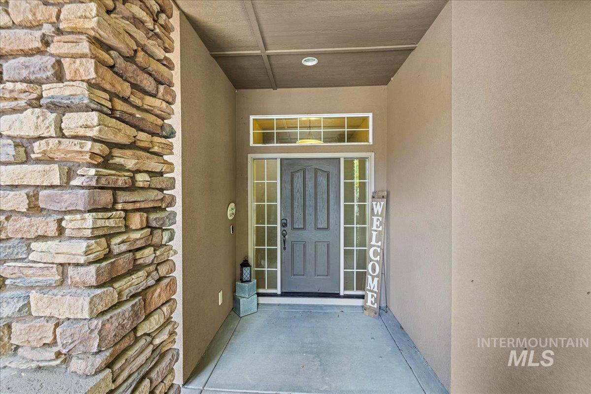 2850 S Garibaldi Ave