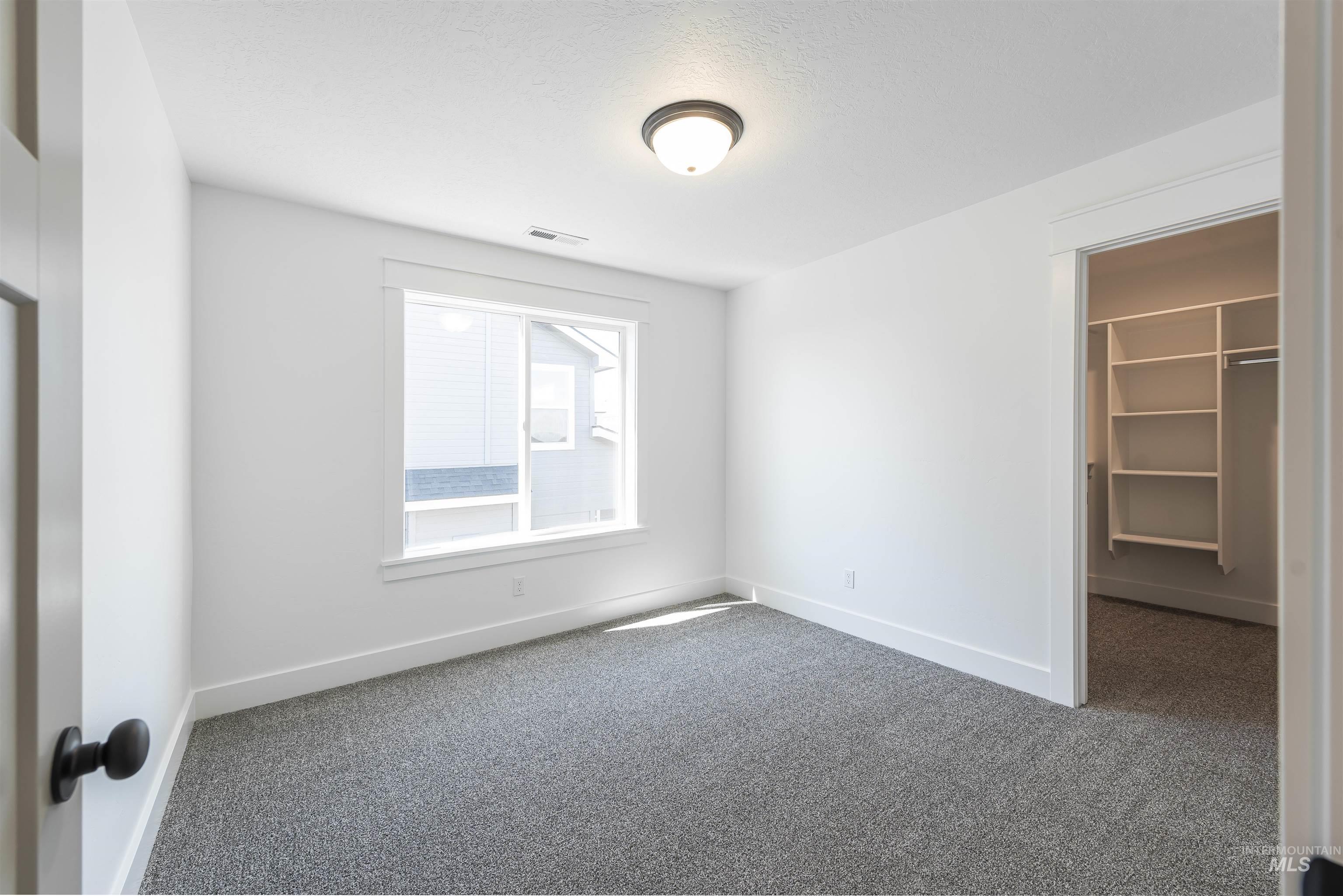 6129 S. Ballerina Ave.