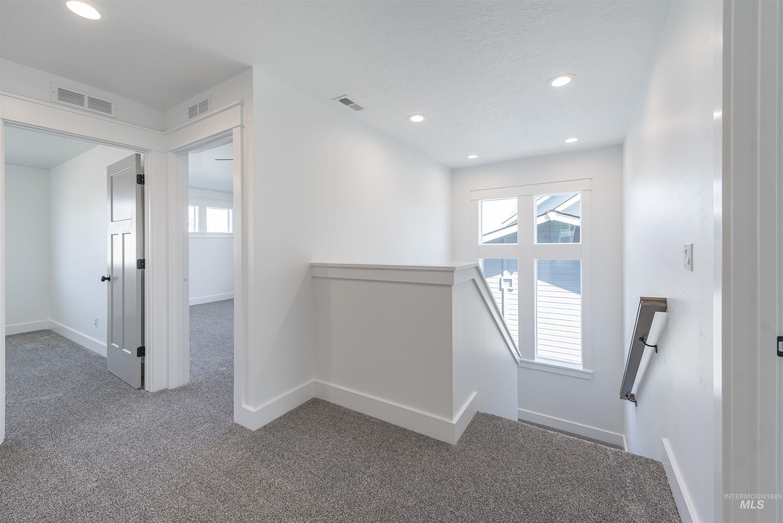 6129 S. Ballerina Ave.