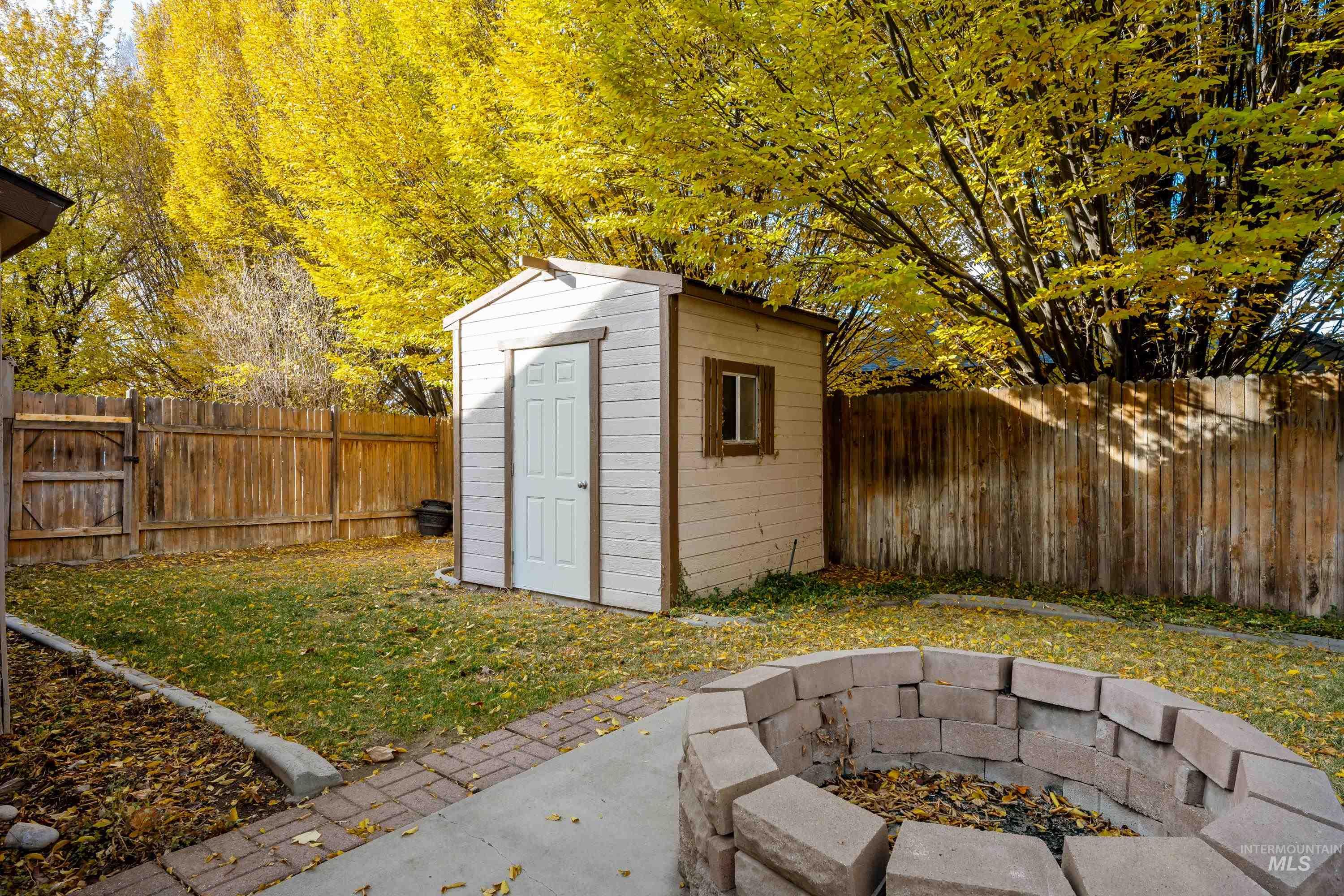 258 S Winthrop Place