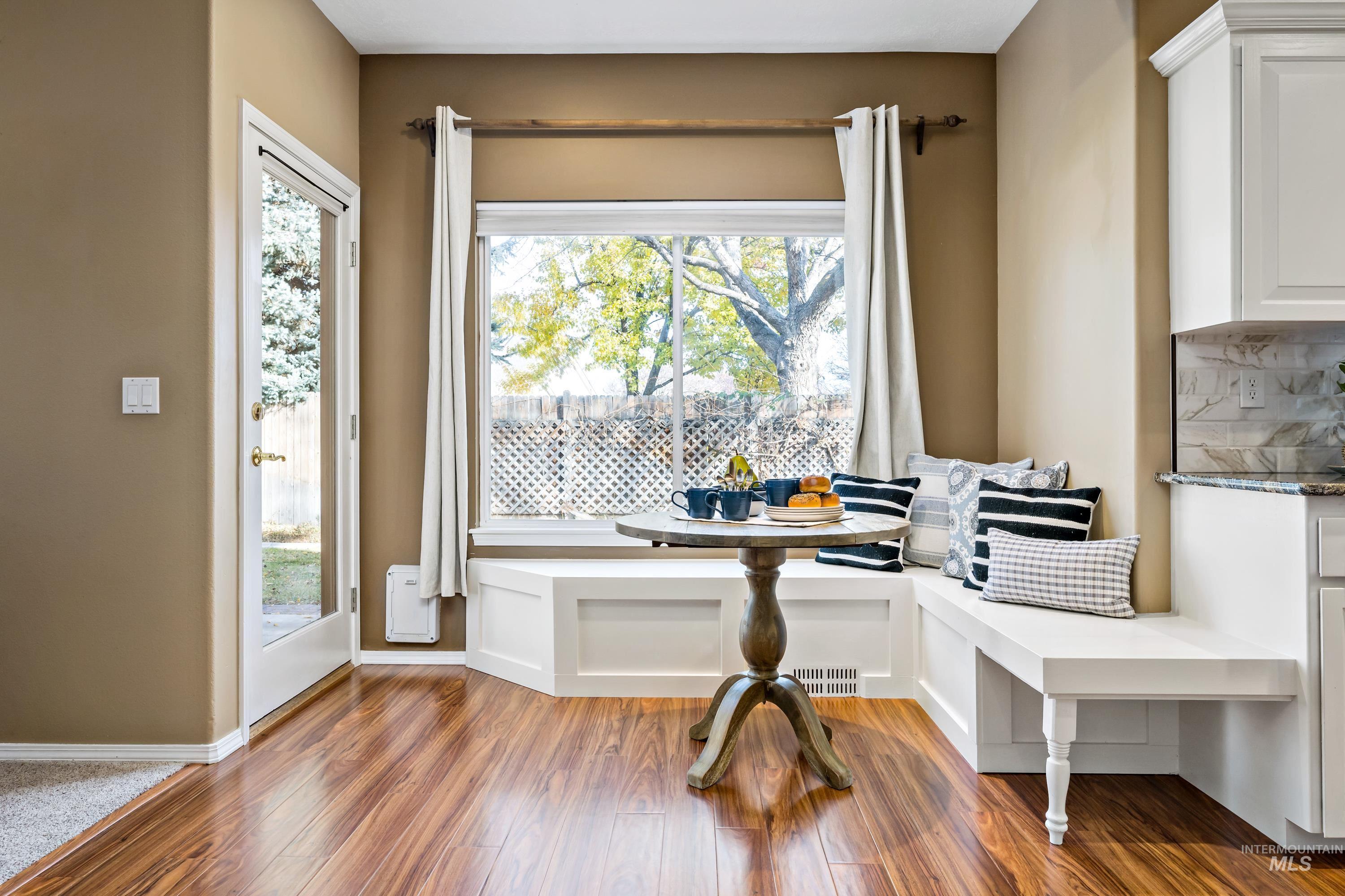 258 S Winthrop Place