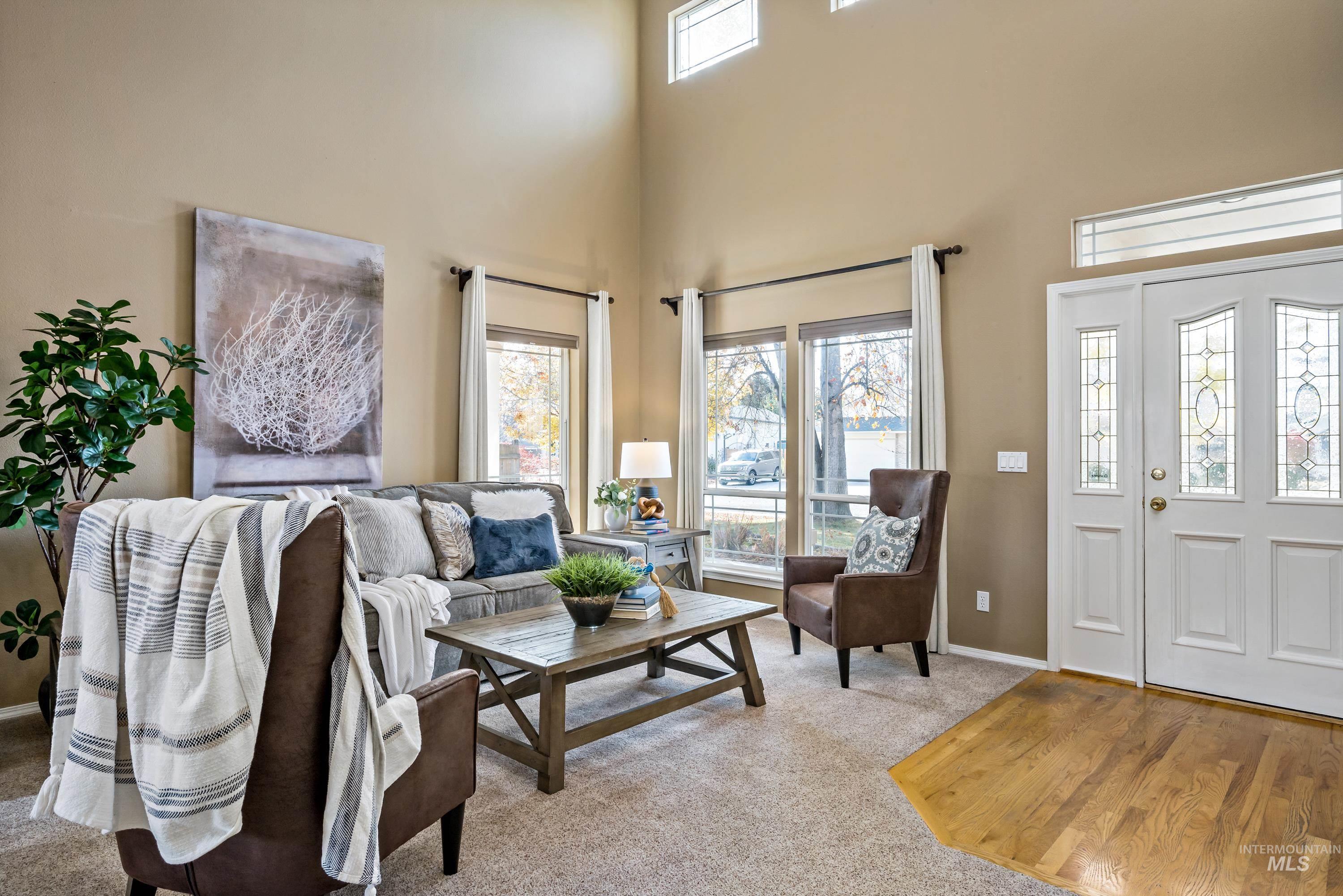 258 S Winthrop Place