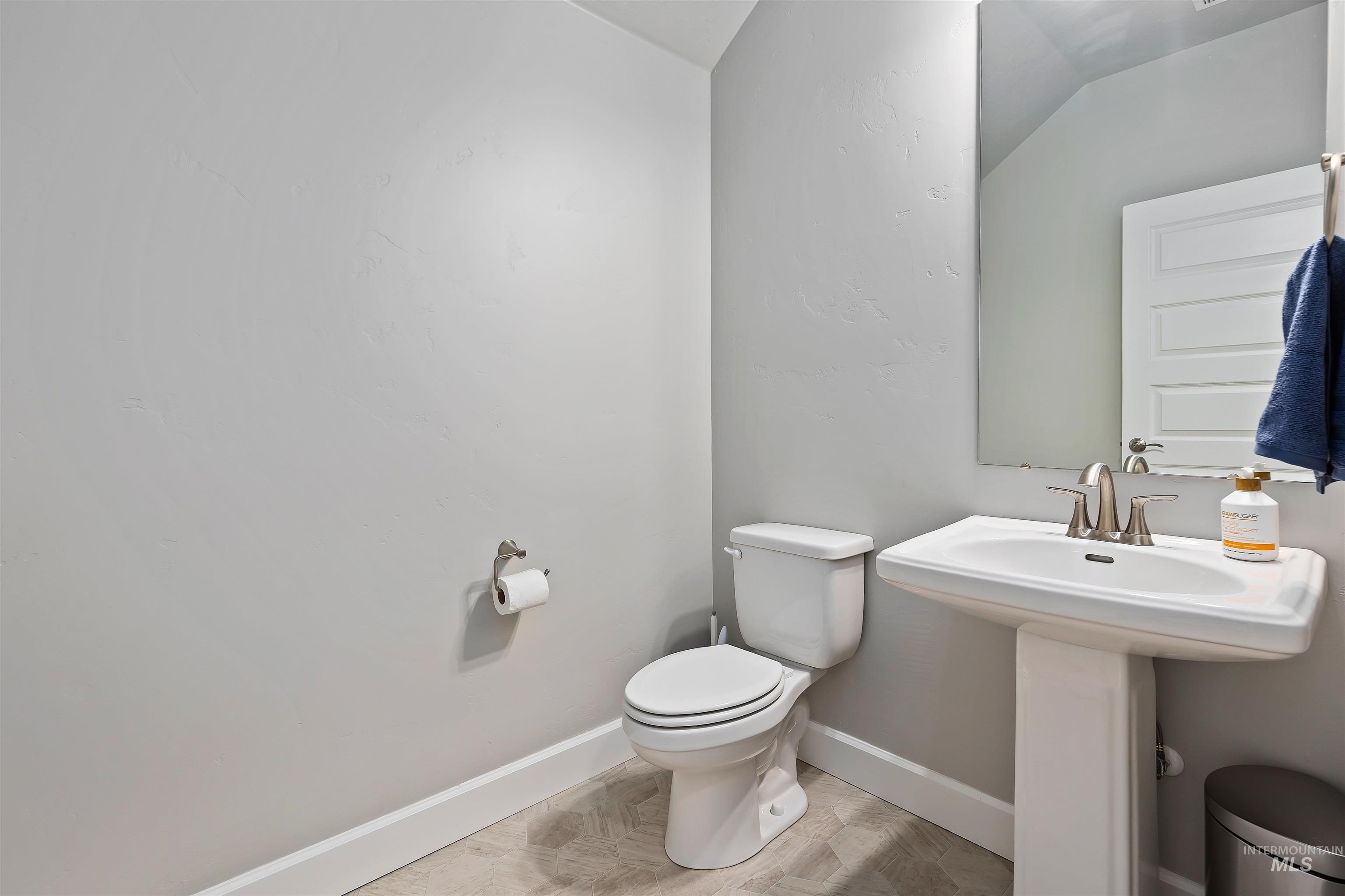 4094 W La Grange Court