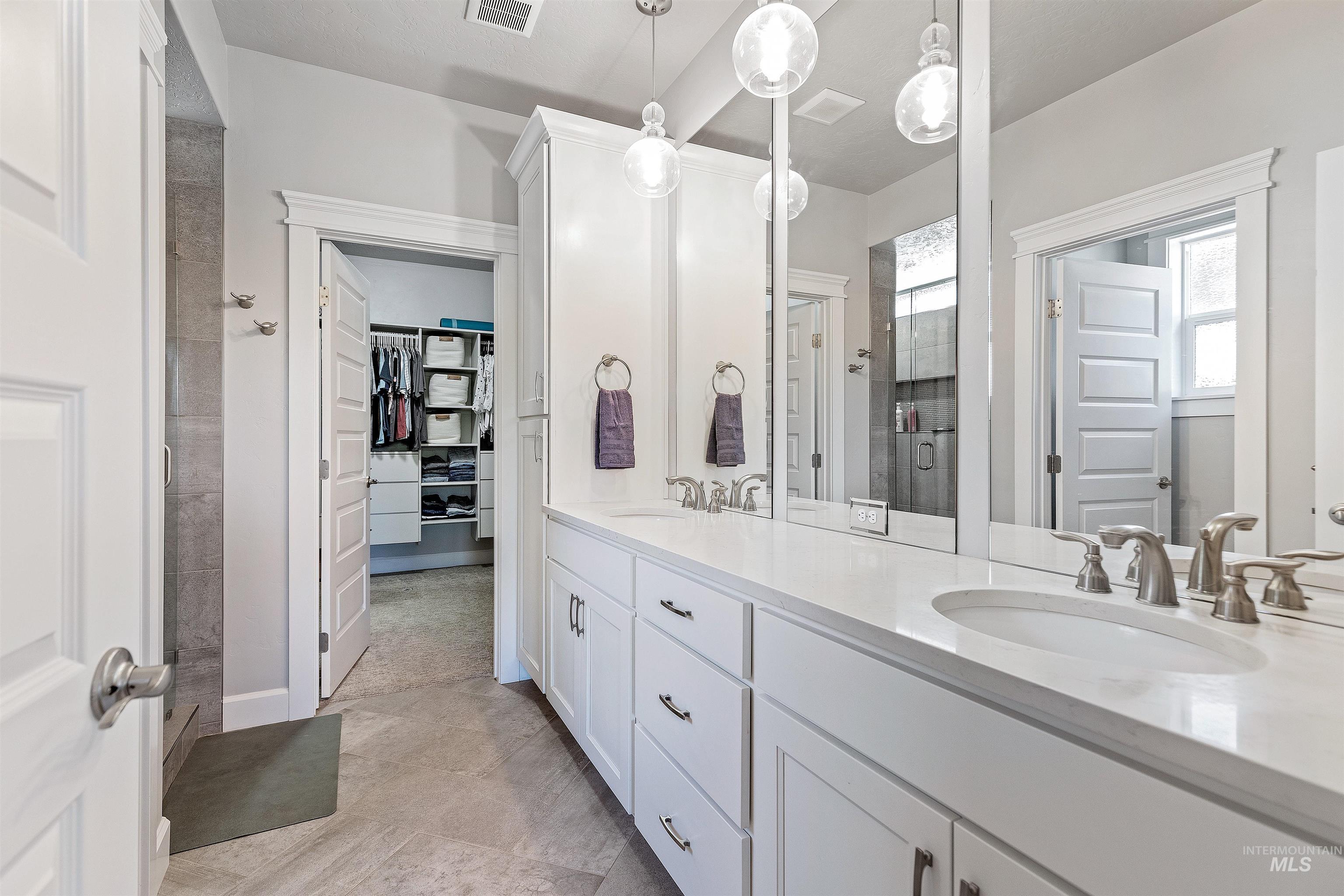 4094 W La Grange Court