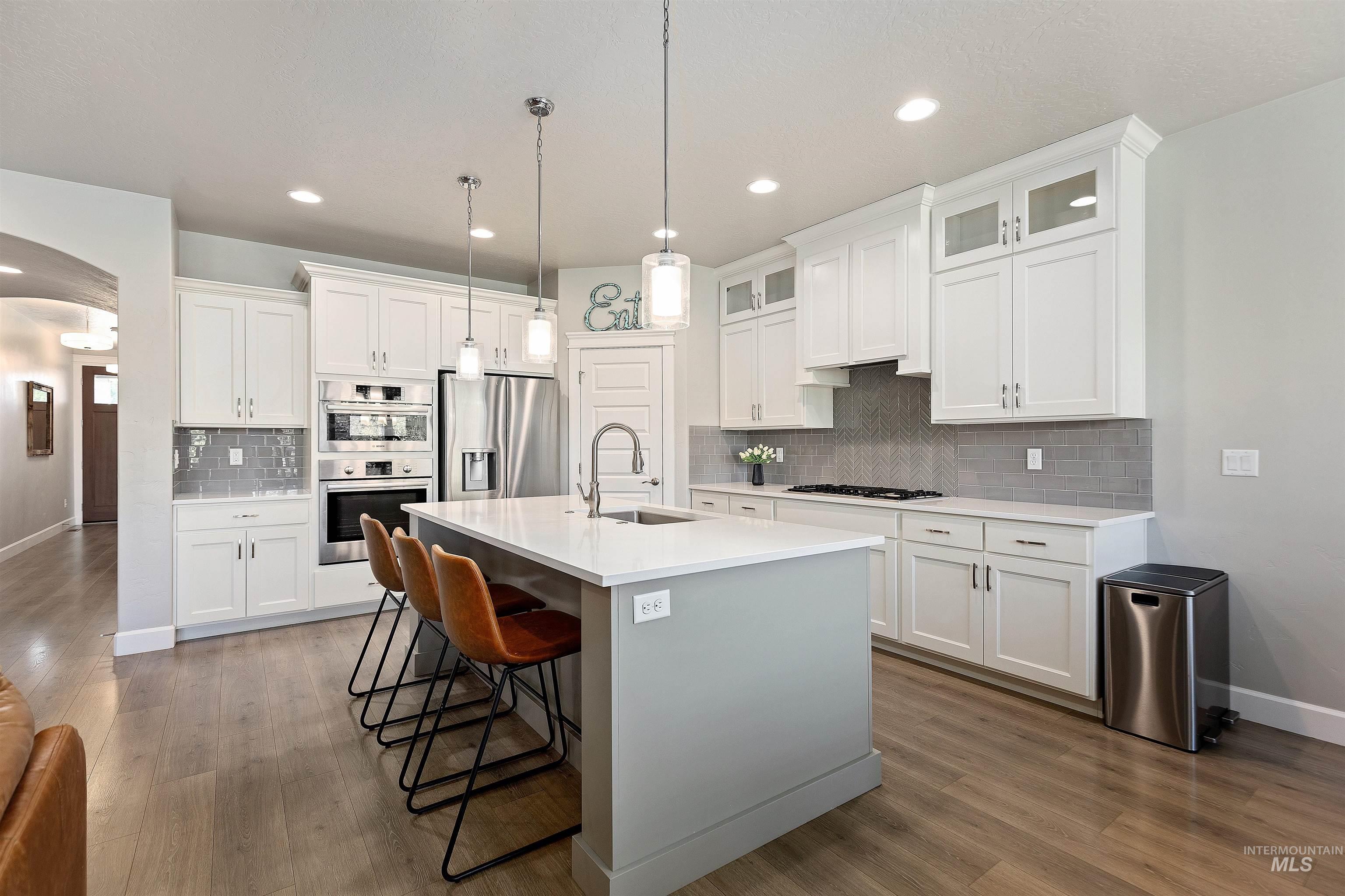 4094 W La Grange Court