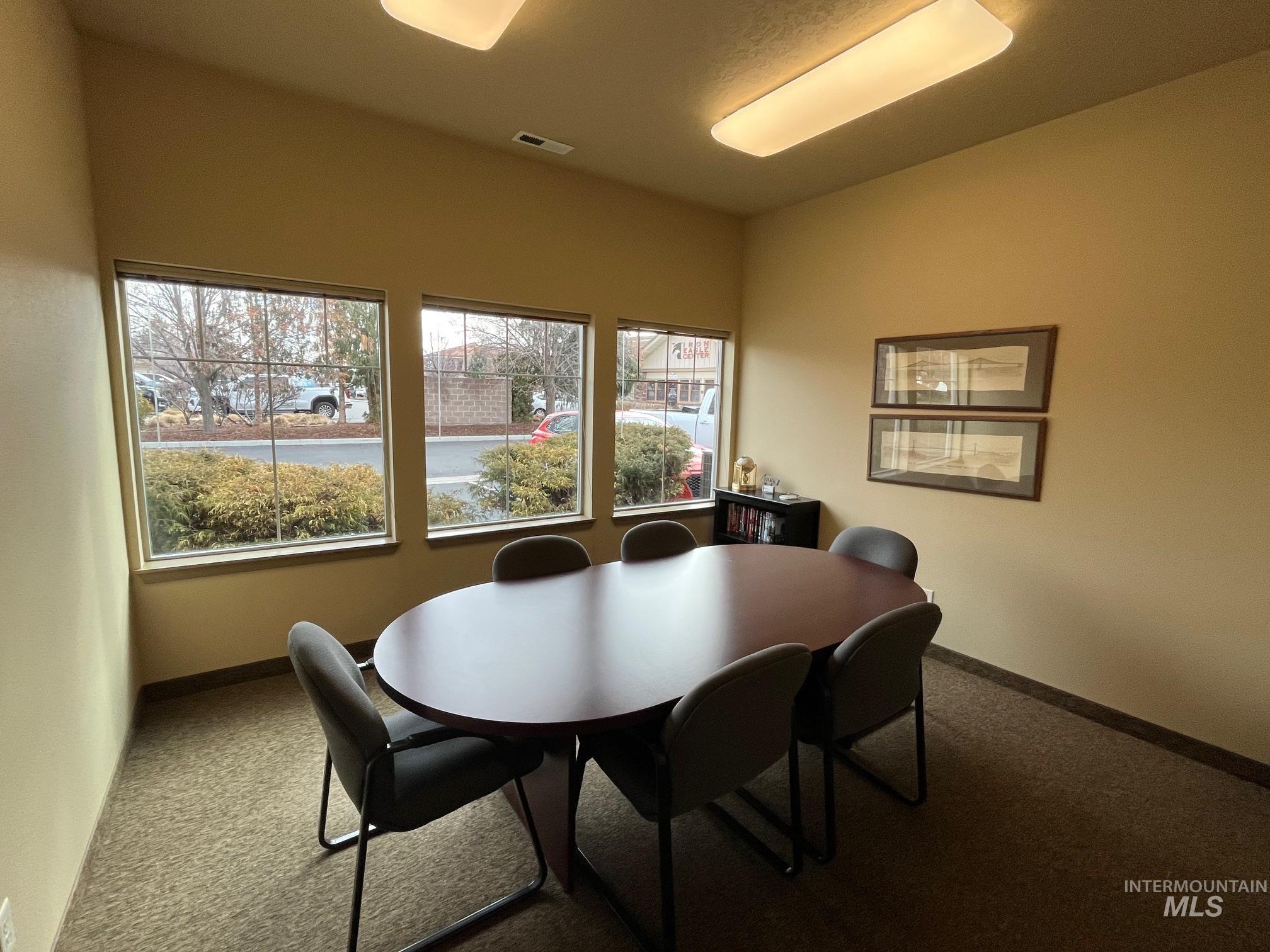 1093 E Iron Eagle Dr Unit: Suite 125