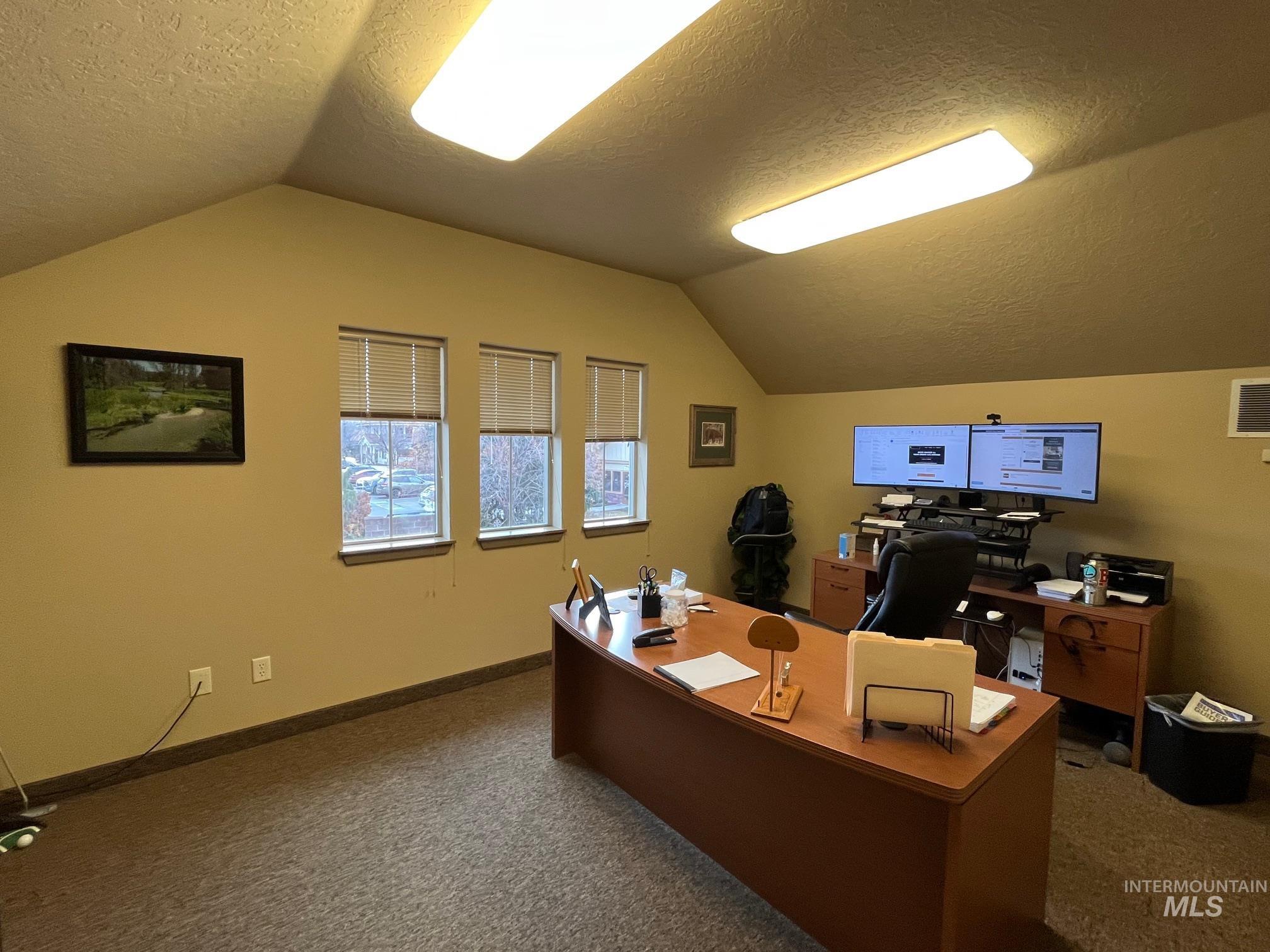 1093 E Iron Eagle Dr Unit: Suite 125